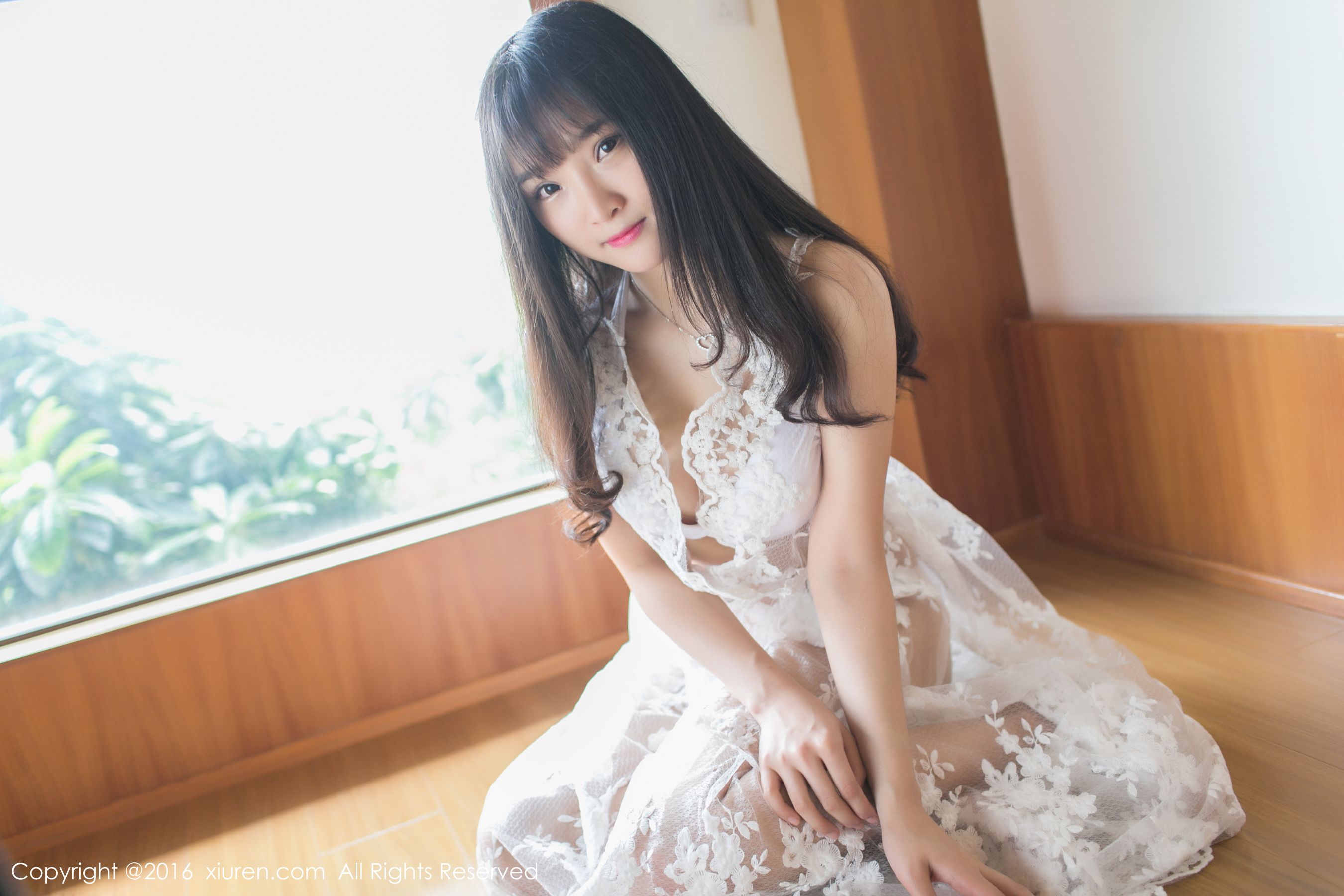 夏瑶baby《室拍比基尼+蕾丝长裙》 [秀人网XiuRen] No.531