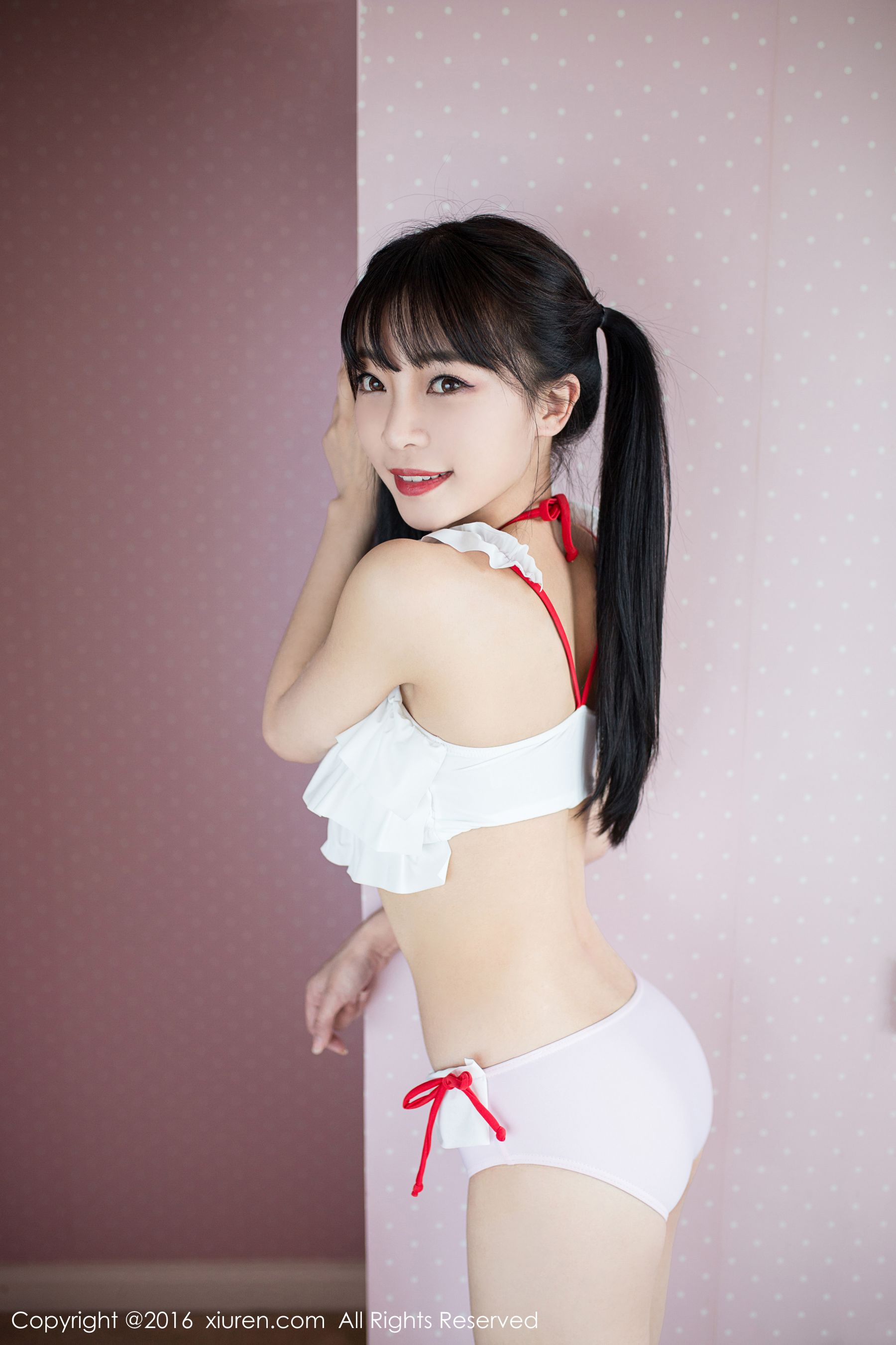 Mio莉莉《丝粉色的初恋》 [秀人网XiuRen] No.552