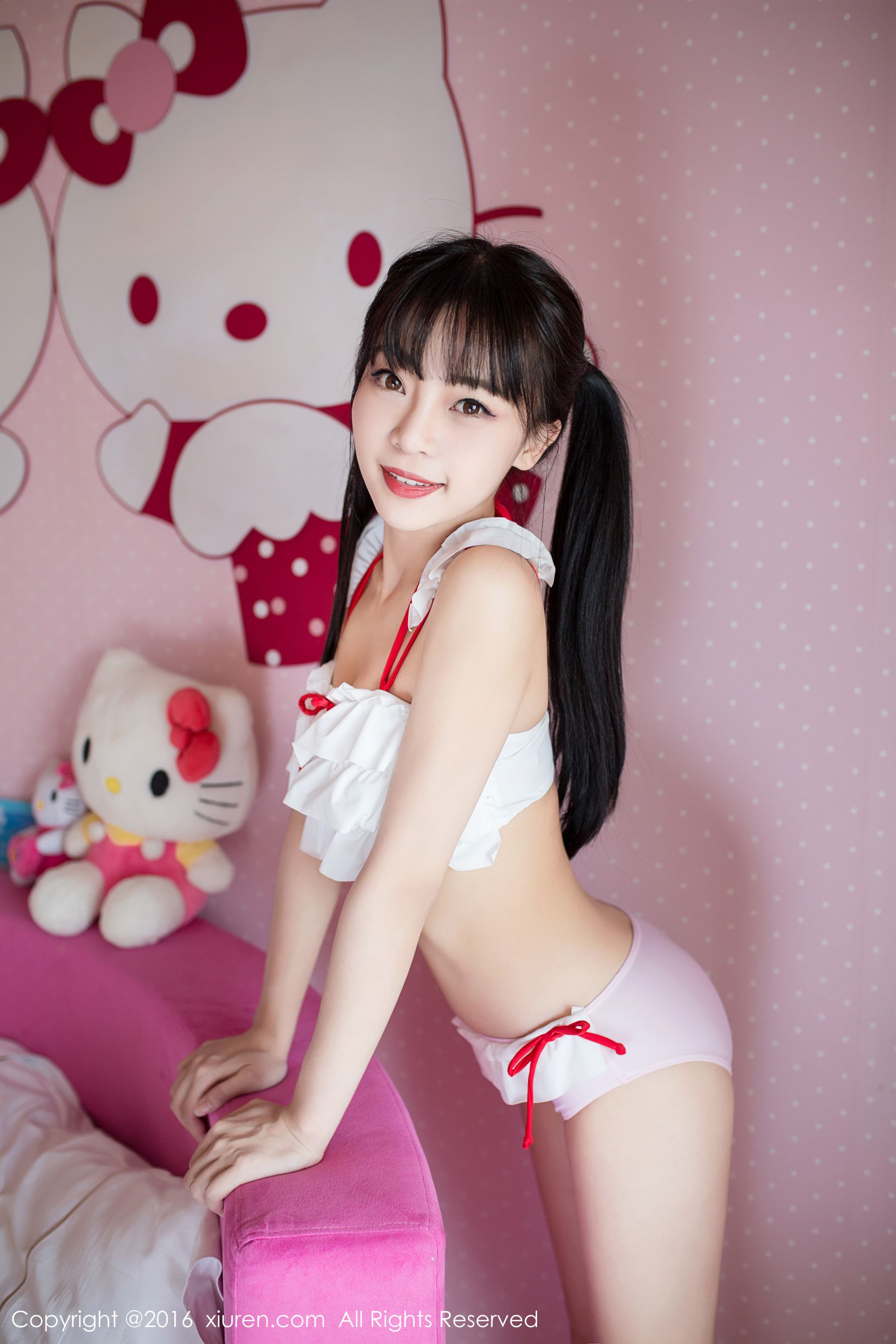 Mio莉莉《丝粉色的初恋》 [秀人网XiuRen] No.552