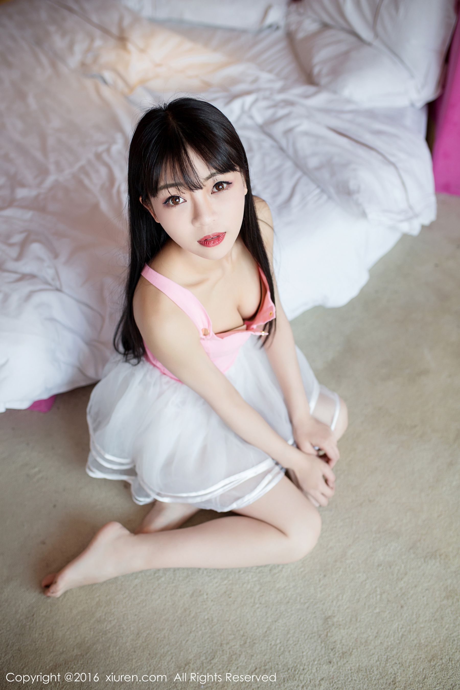 Mio莉莉《丝粉色的初恋》 [秀人网XiuRen] No.552