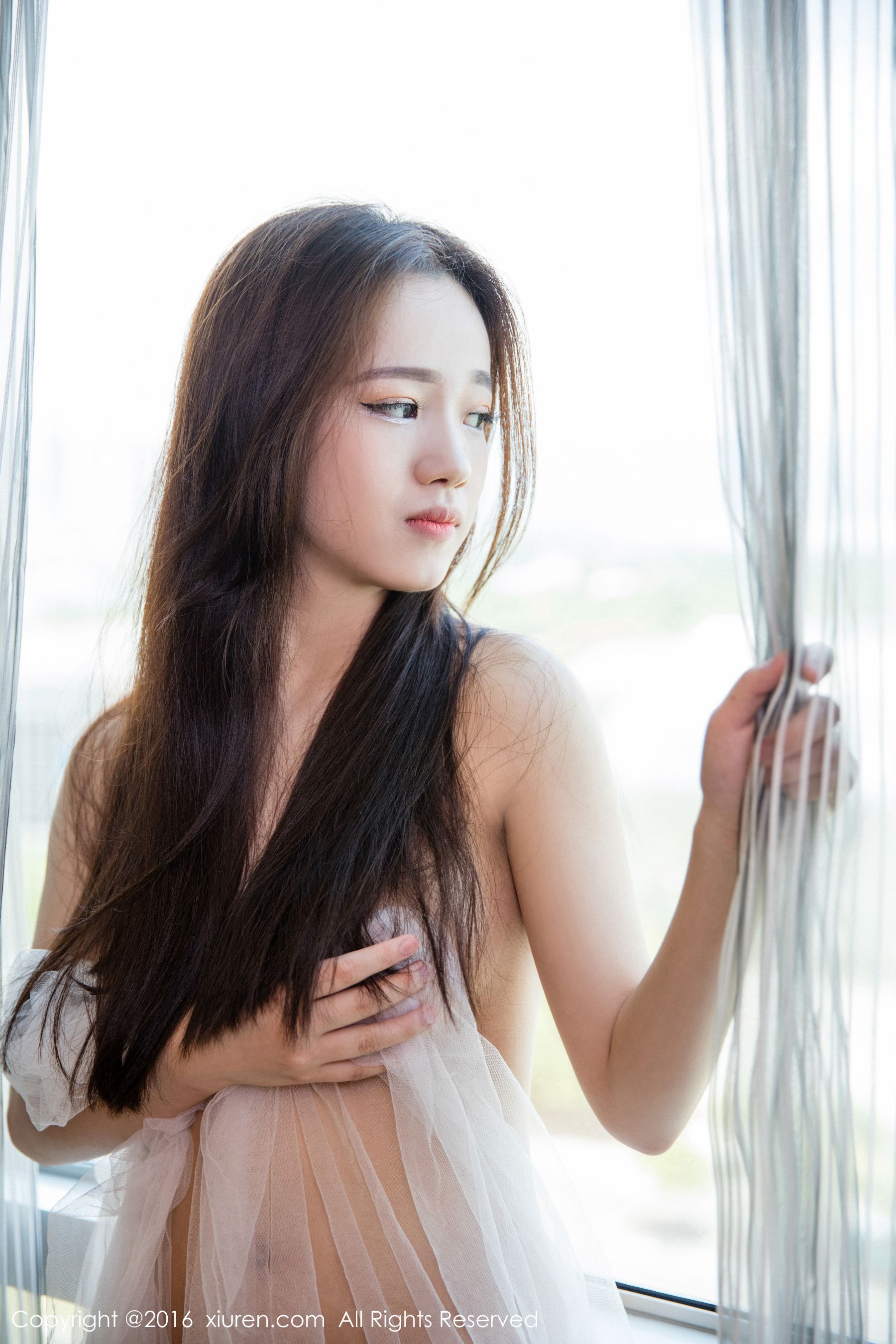 baby嘉茵《透视装、女仆装与浴室湿身系列》 [秀人网XiuRen] No.580