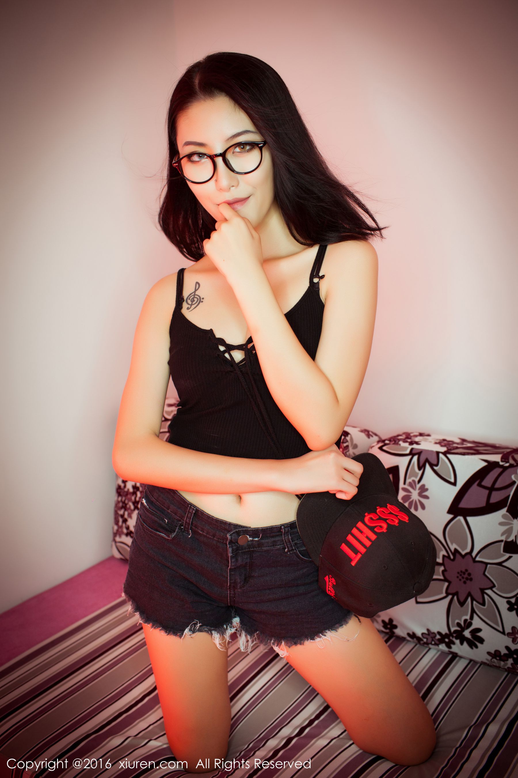 BOBO_xk(黎蒨垚)《热裤+内衣系列》 [秀人网XiuRen] No.617