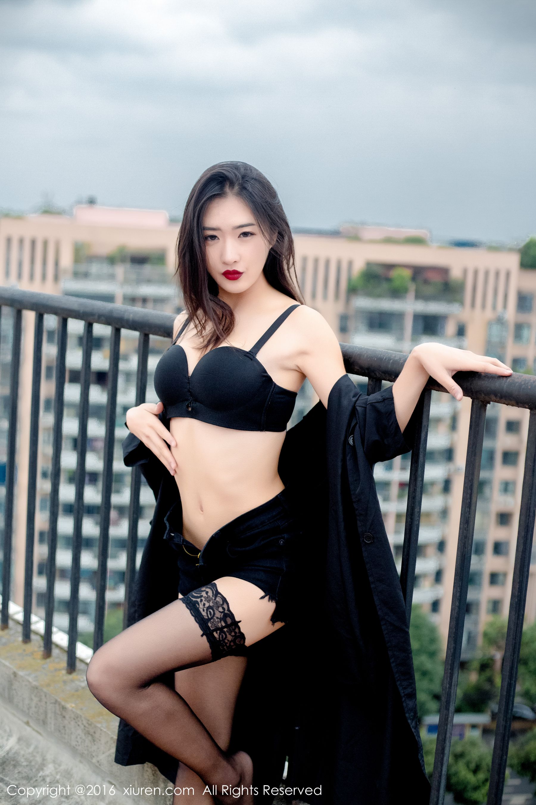 周琰琳LIN《红颜朱唇，宛若青莲出水》 [秀人网XiuRen] No.624