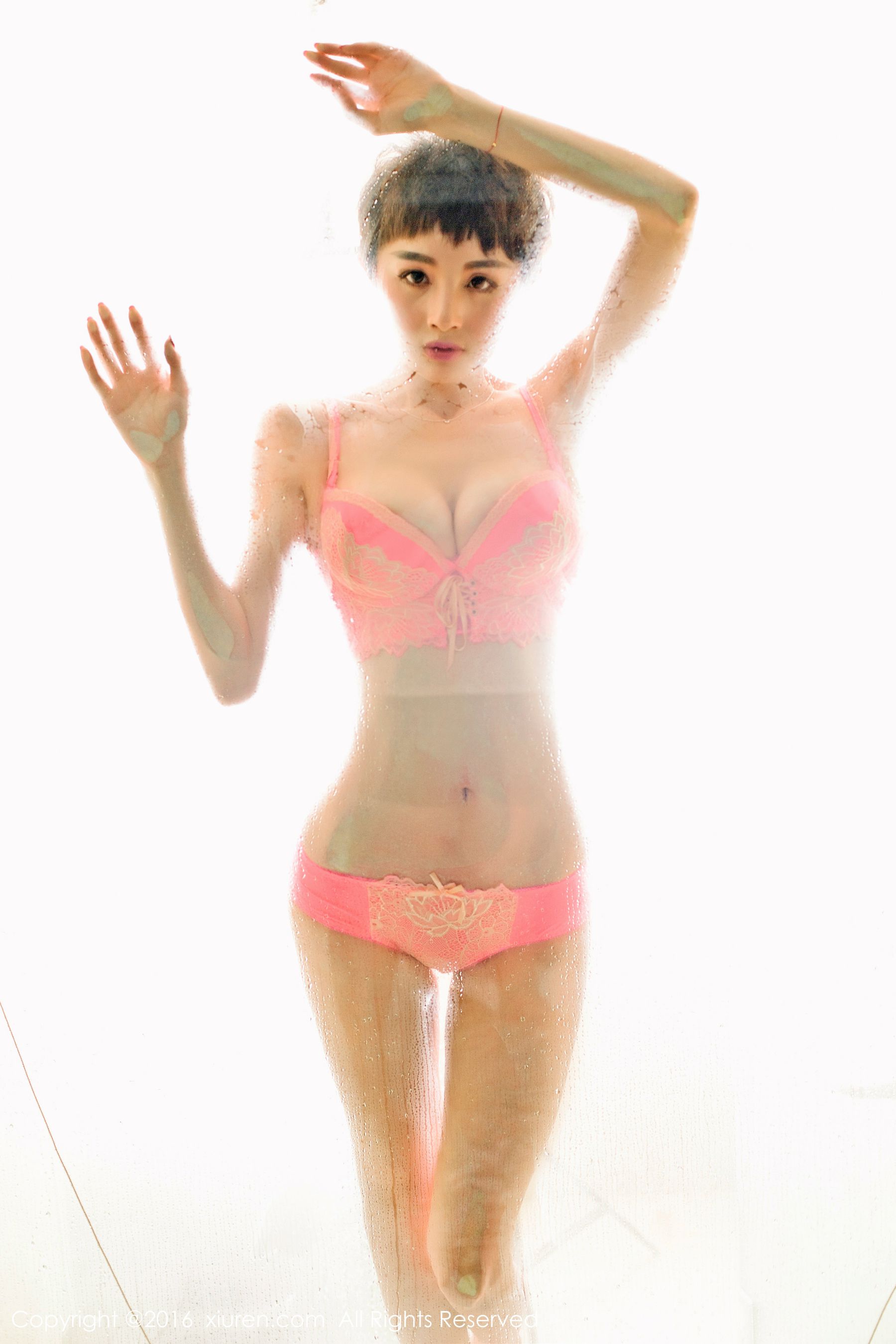 baby_kiki《真实美女空姐的休闲时光》 [秀人网XiuRen] No.657