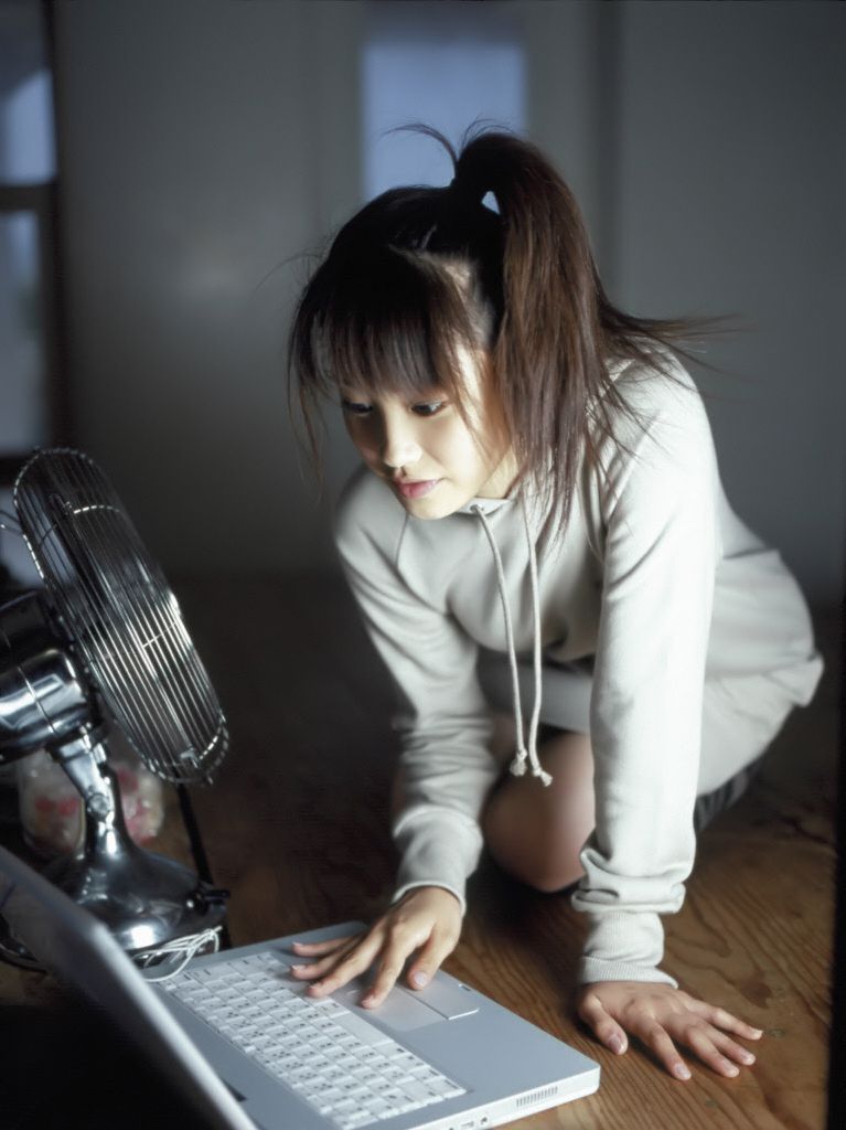 Ai Takahashi 高橋愛 [Hello! Project Digital Books] Vol.02