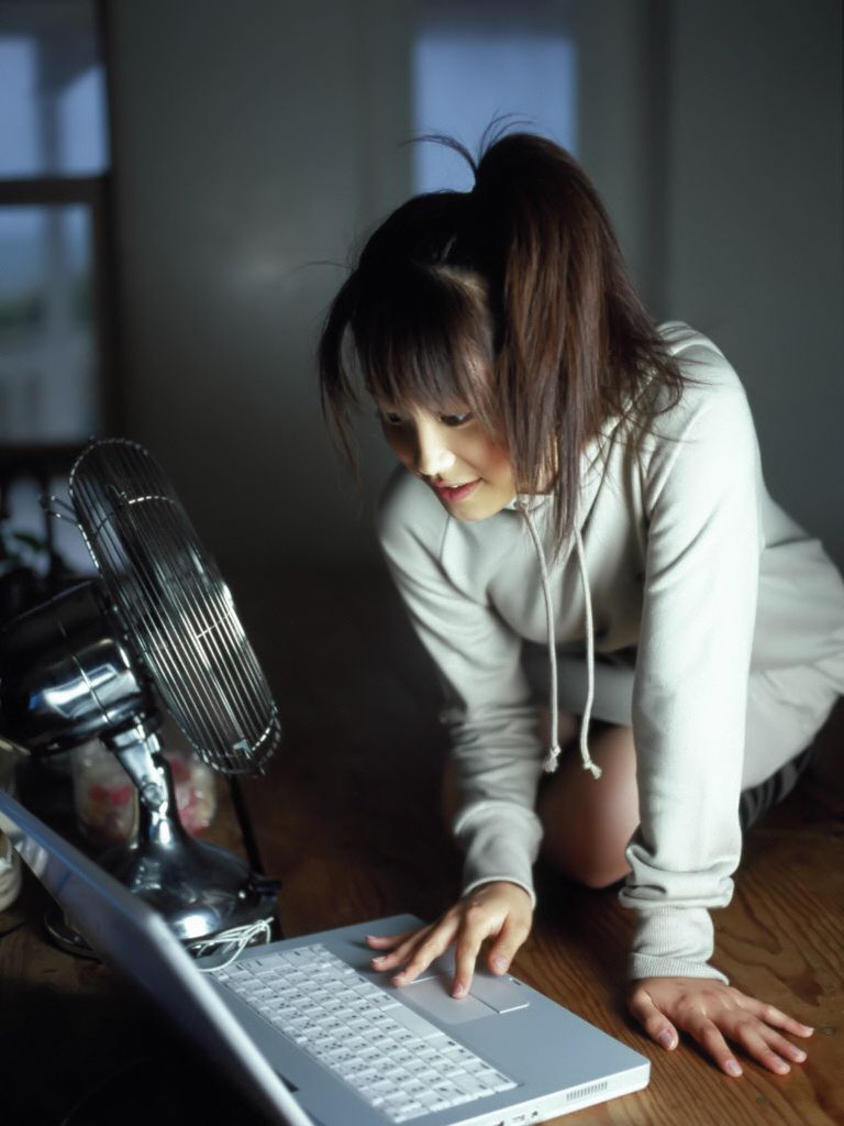 Ai Takahashi 高橋愛 [Hello! Project Digital Books] Vol.02