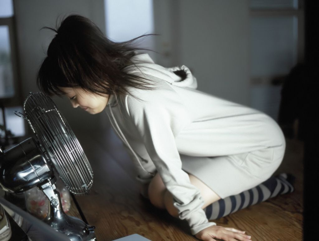 Ai Takahashi 高橋愛 [Hello! Project Digital Books] Vol.02