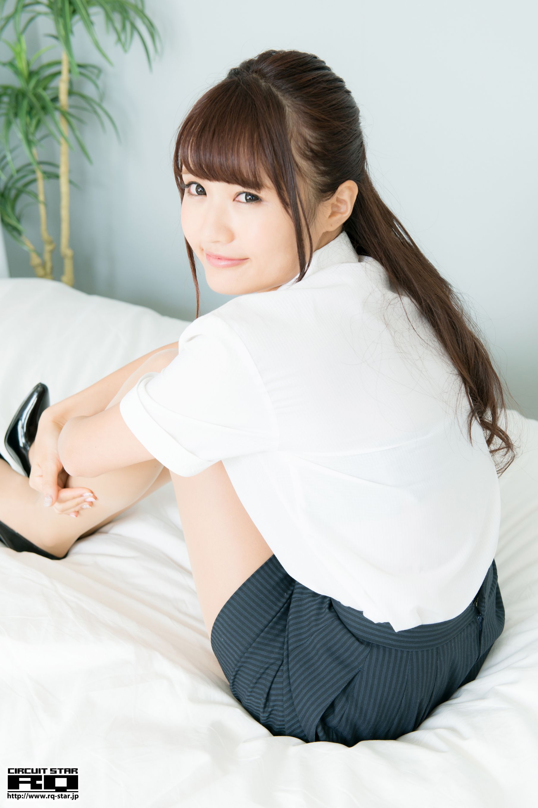 [RQ-STAR] NO.00952 Kanae Nakamura 中村奏絵/中村奏绘 Office Lady