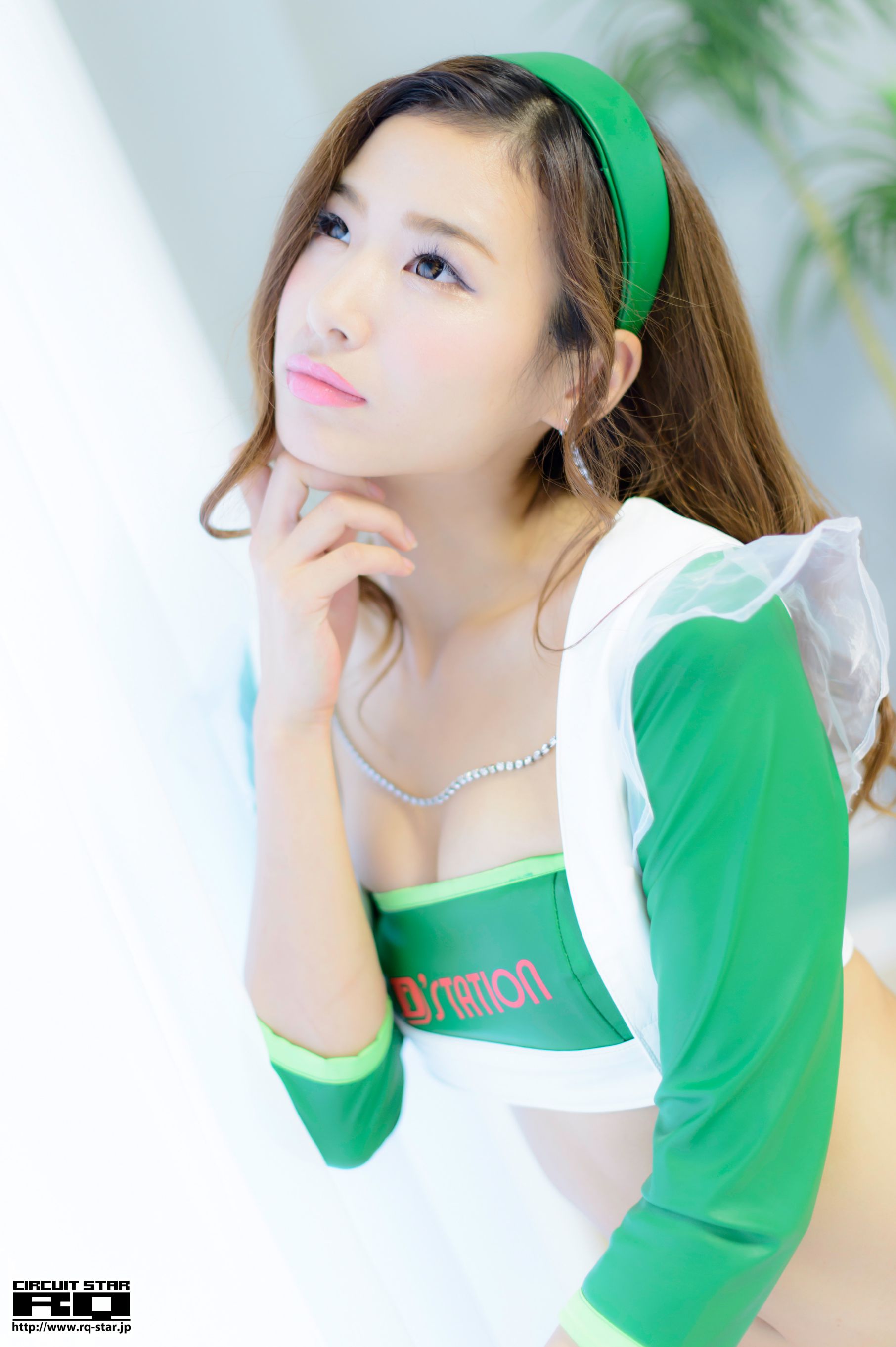 [RQ-STAR] NO.00962 Momo Koyama 小山桃 Race Queen 赛车女郎