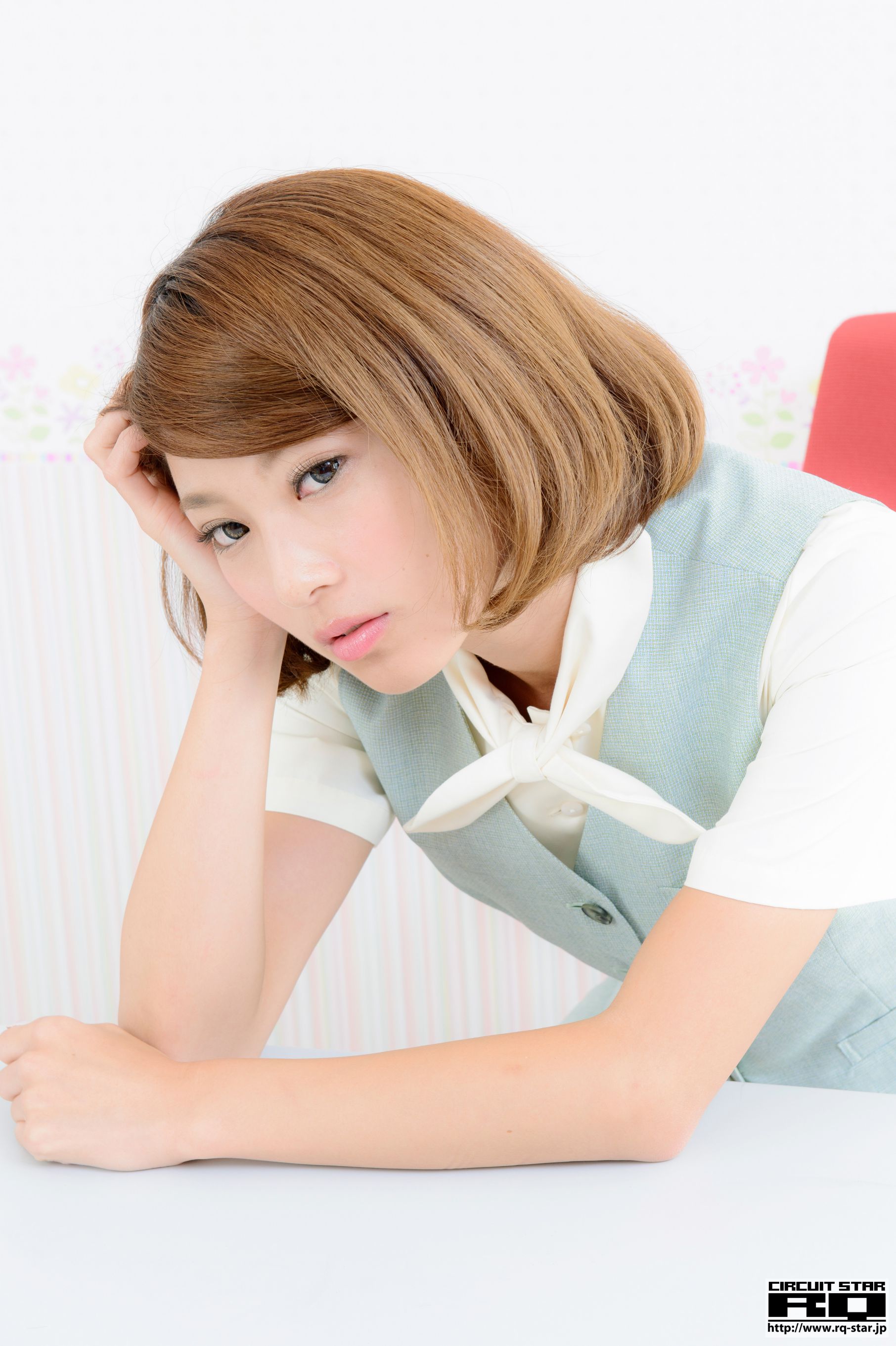 [RQ-STAR] NO.00963 Yoshika Tsujii 辻井美香 Office Lady 黑丝职业装