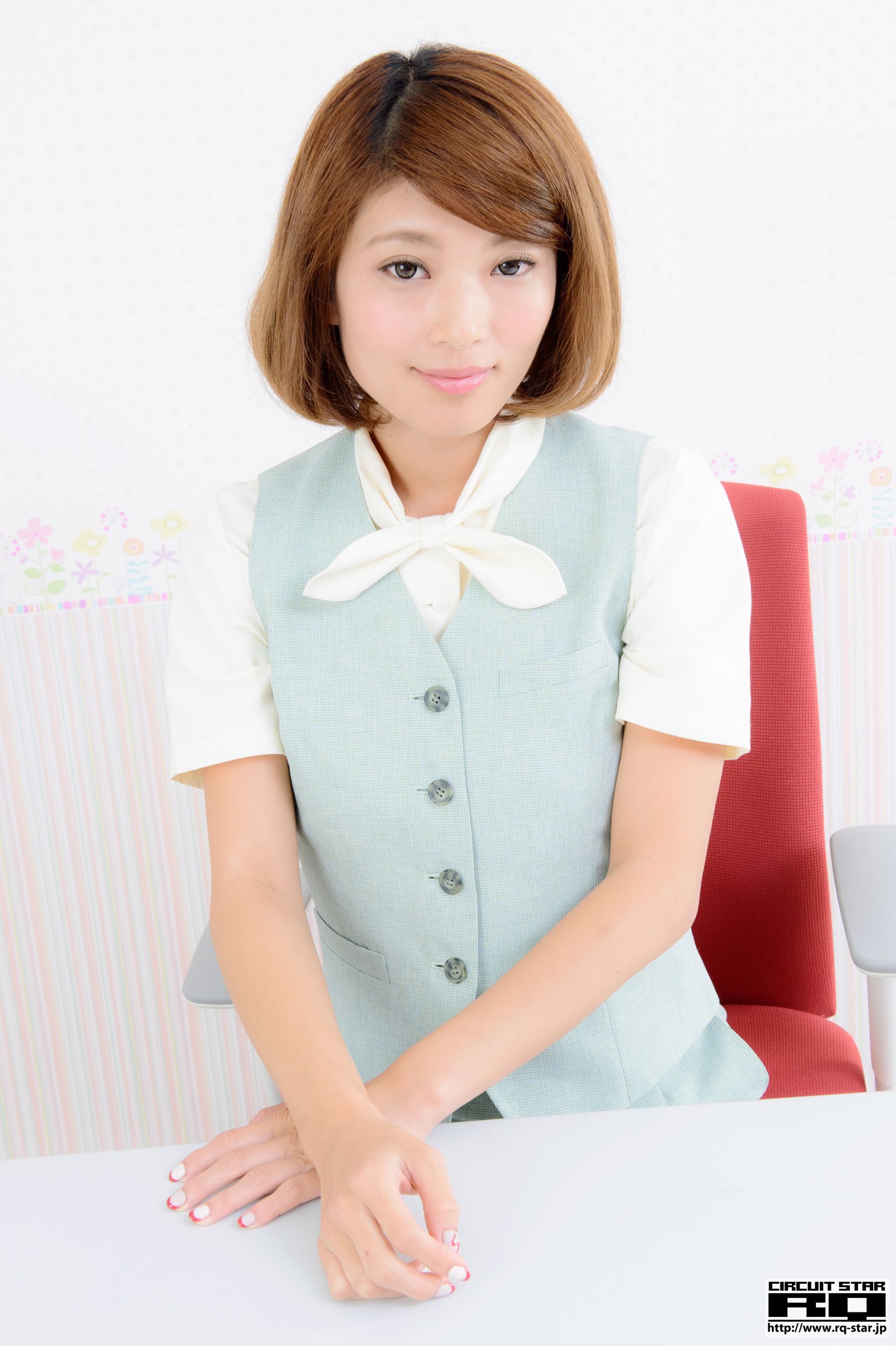[RQ-STAR] NO.00963 Yoshika Tsujii 辻井美香 Office Lady 黑丝职业装