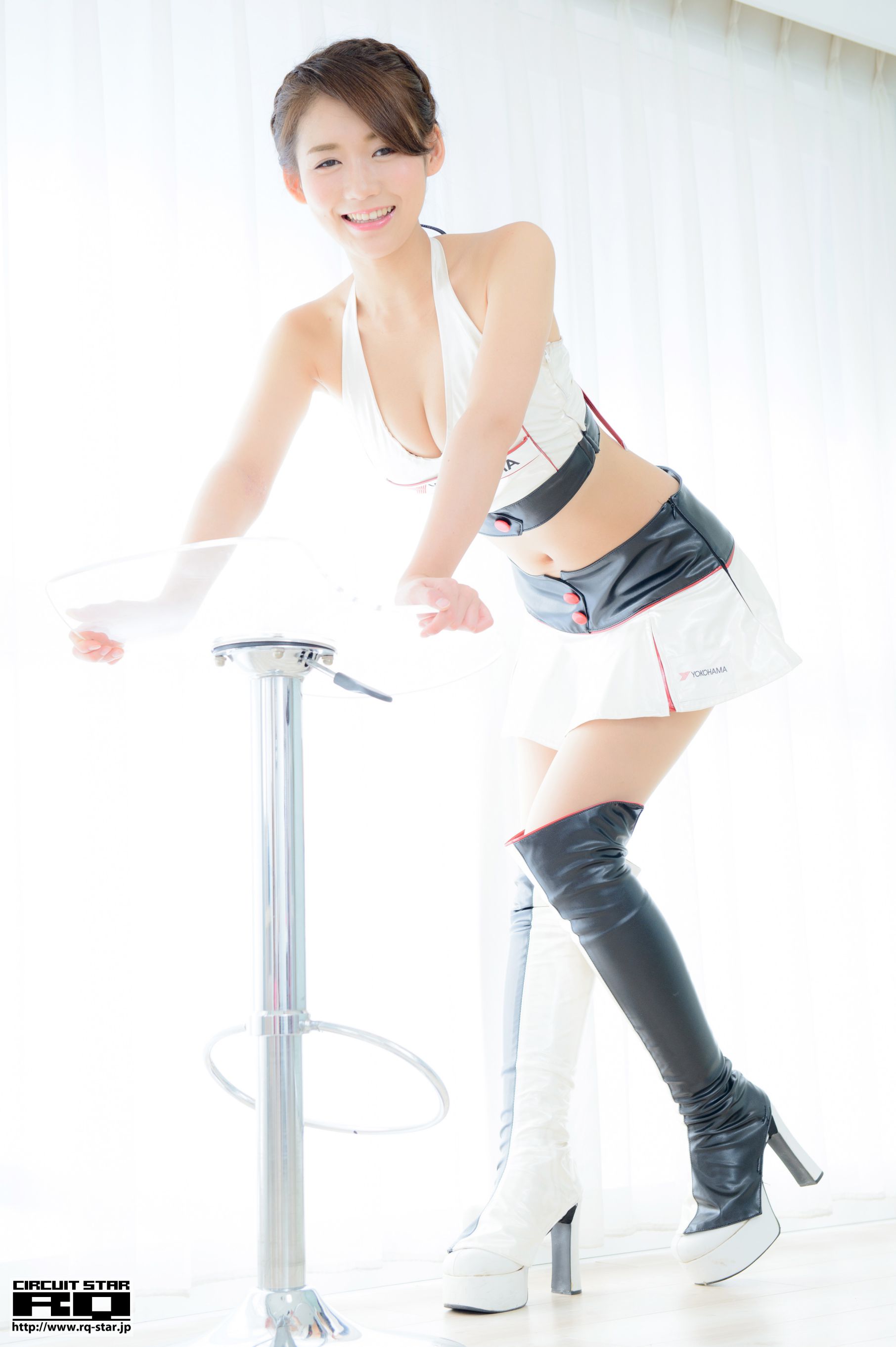 [RQ-STAR] NO.00968 Yumi 優実 Race Queen 赛车女郎