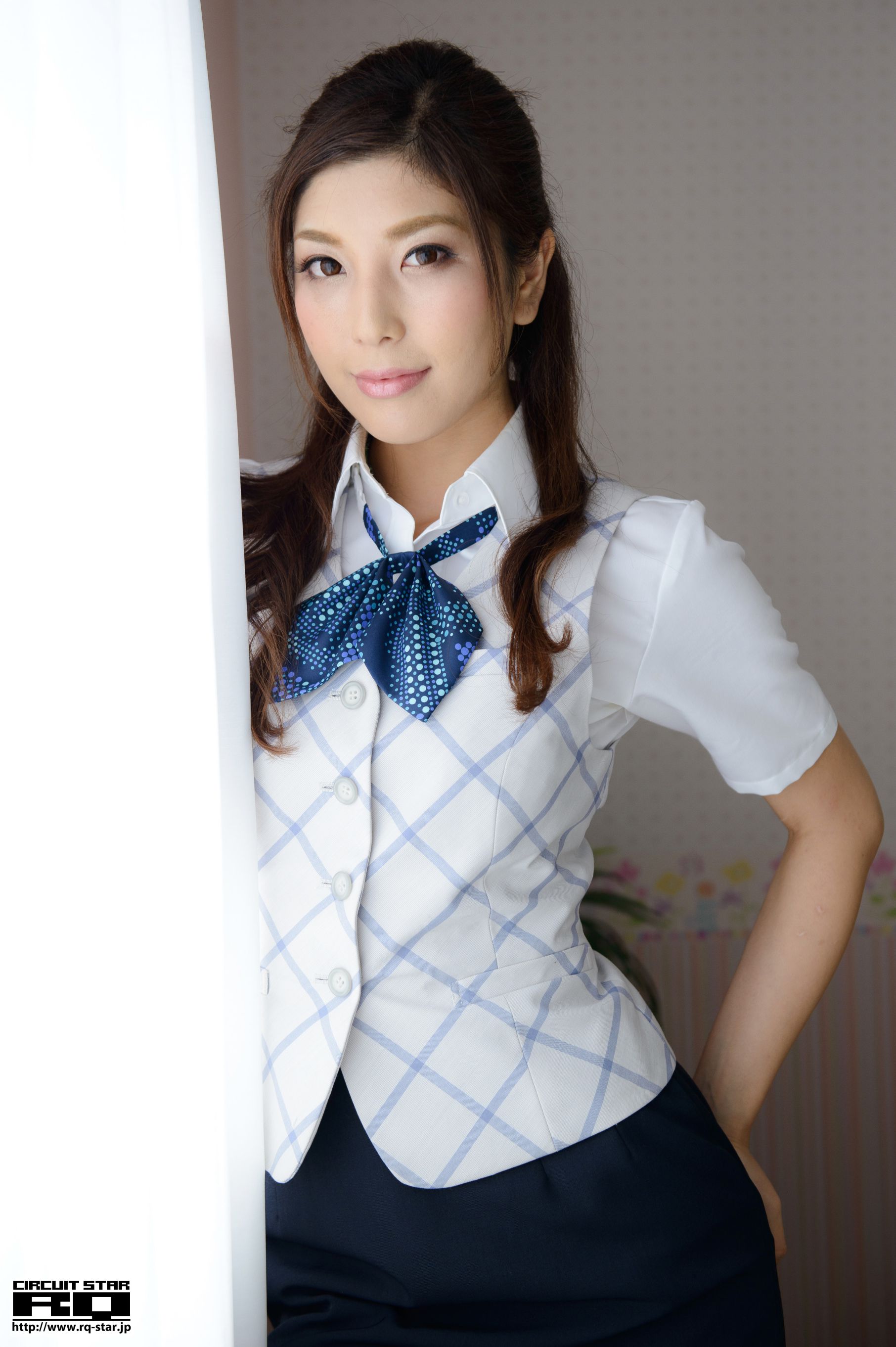 [RQ-STAR] NO.00978 Tomoka Wakamatsu 若松朋加 Office Lady 黑丝OL