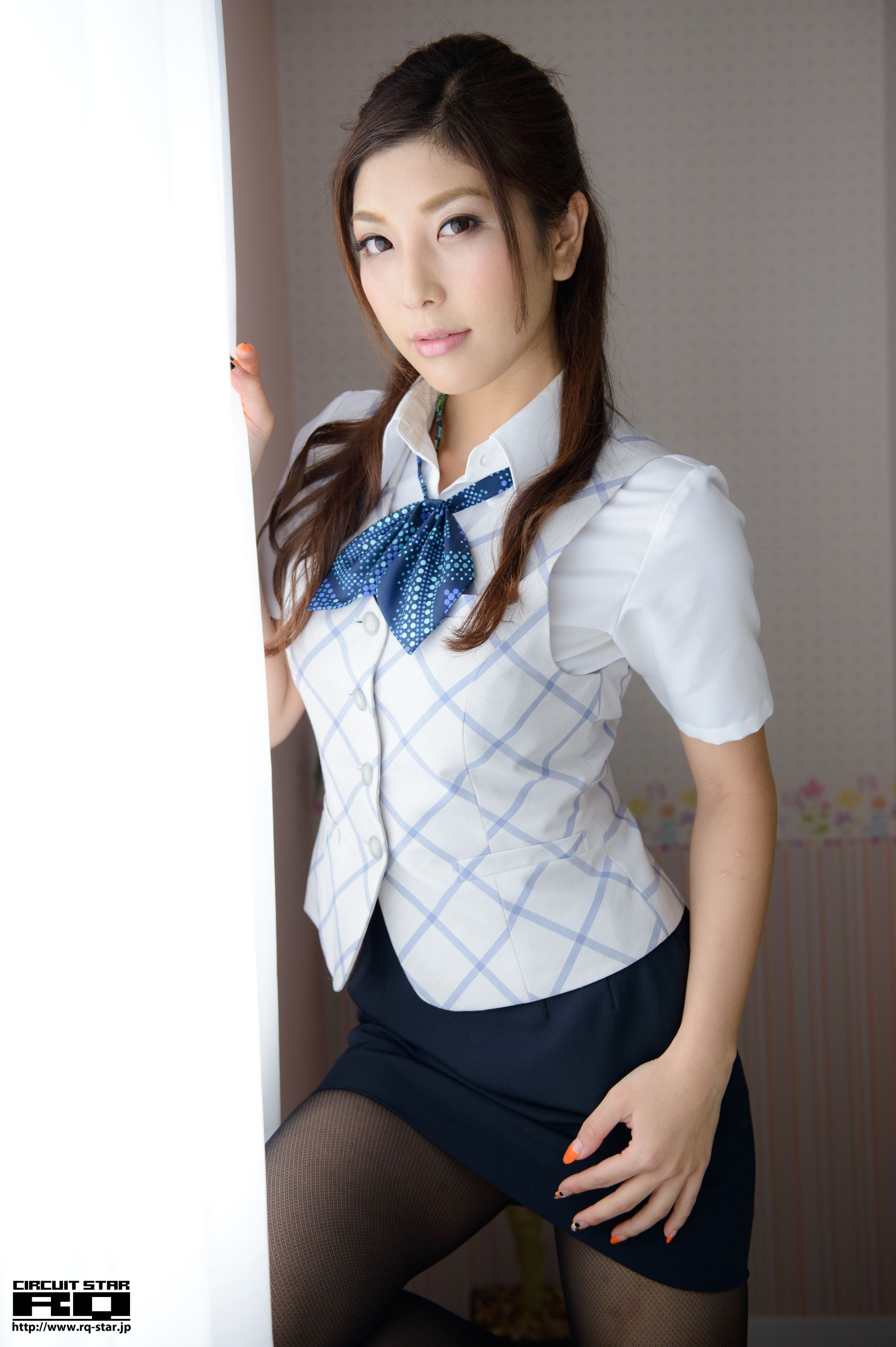 [RQ-STAR] NO.00978 Tomoka Wakamatsu 若松朋加 Office Lady 黑丝OL