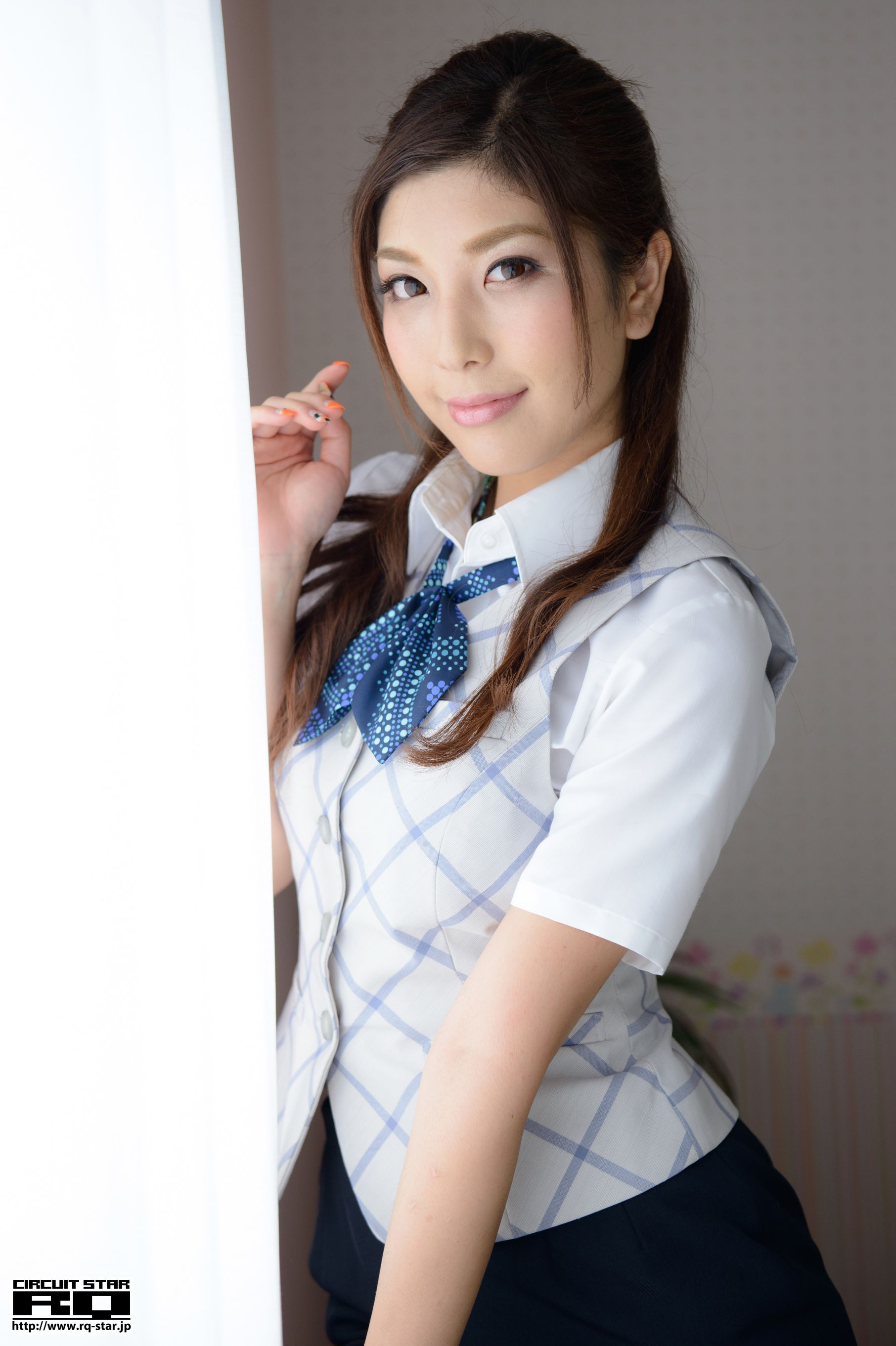 [RQ-STAR] NO.00978 Tomoka Wakamatsu 若松朋加 Office Lady 黑丝OL