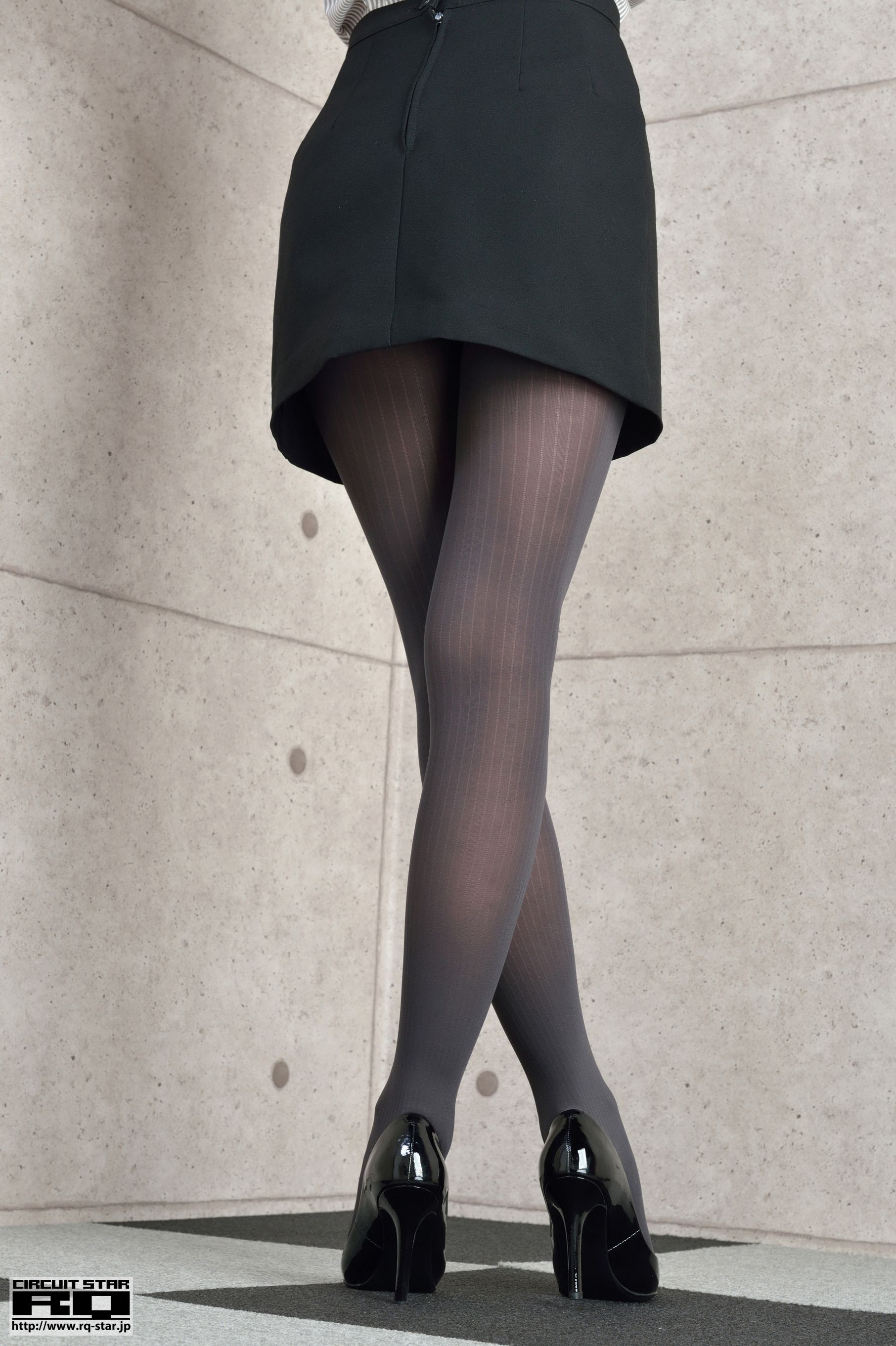 [RQ-STAR] NO.00991 Yui Iwasaki 岩崎由衣 Office Lady 黑丝OL美腿