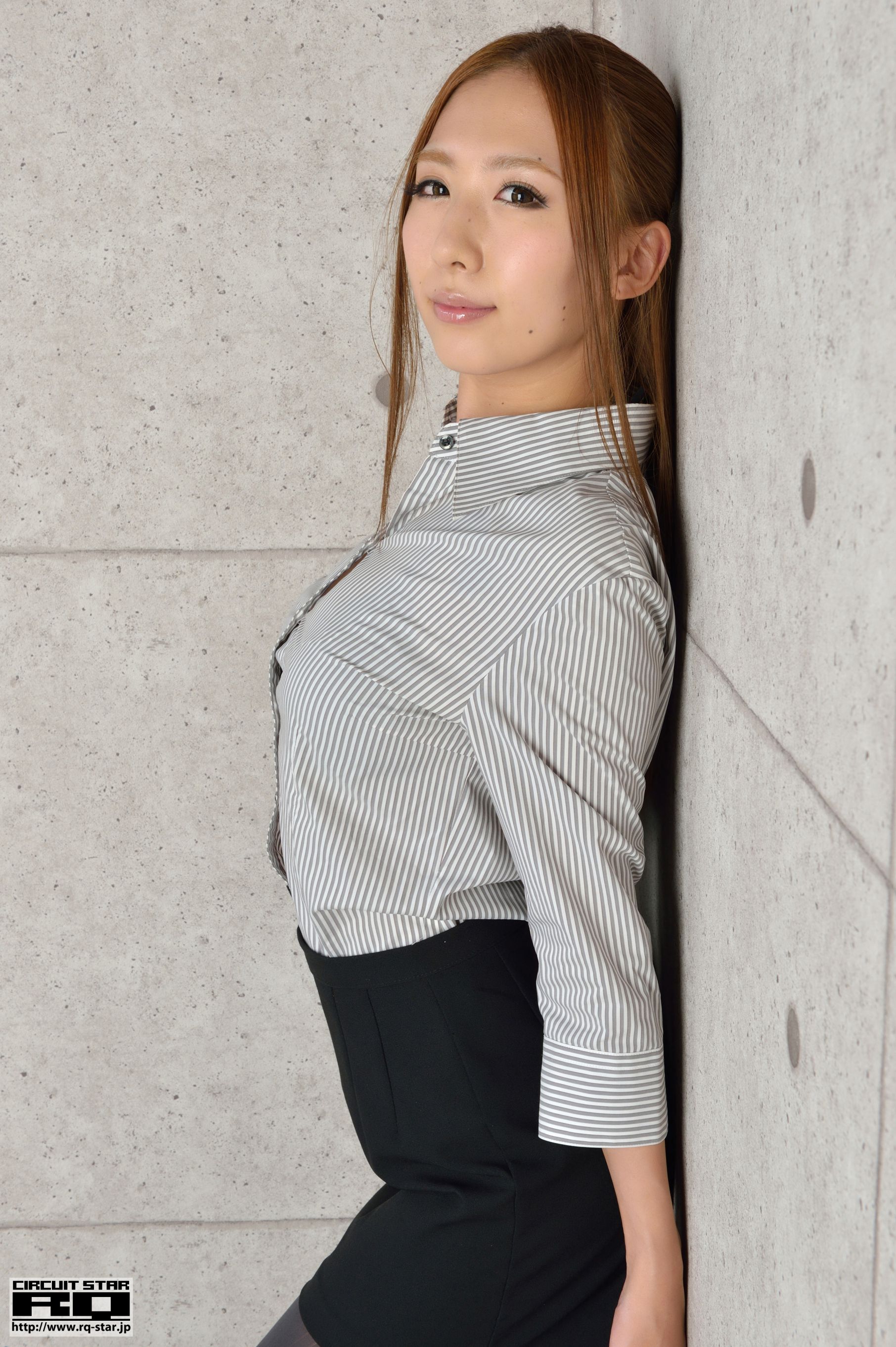 [RQ-STAR] NO.00991 Yui Iwasaki 岩崎由衣 Office Lady 黑丝OL美腿