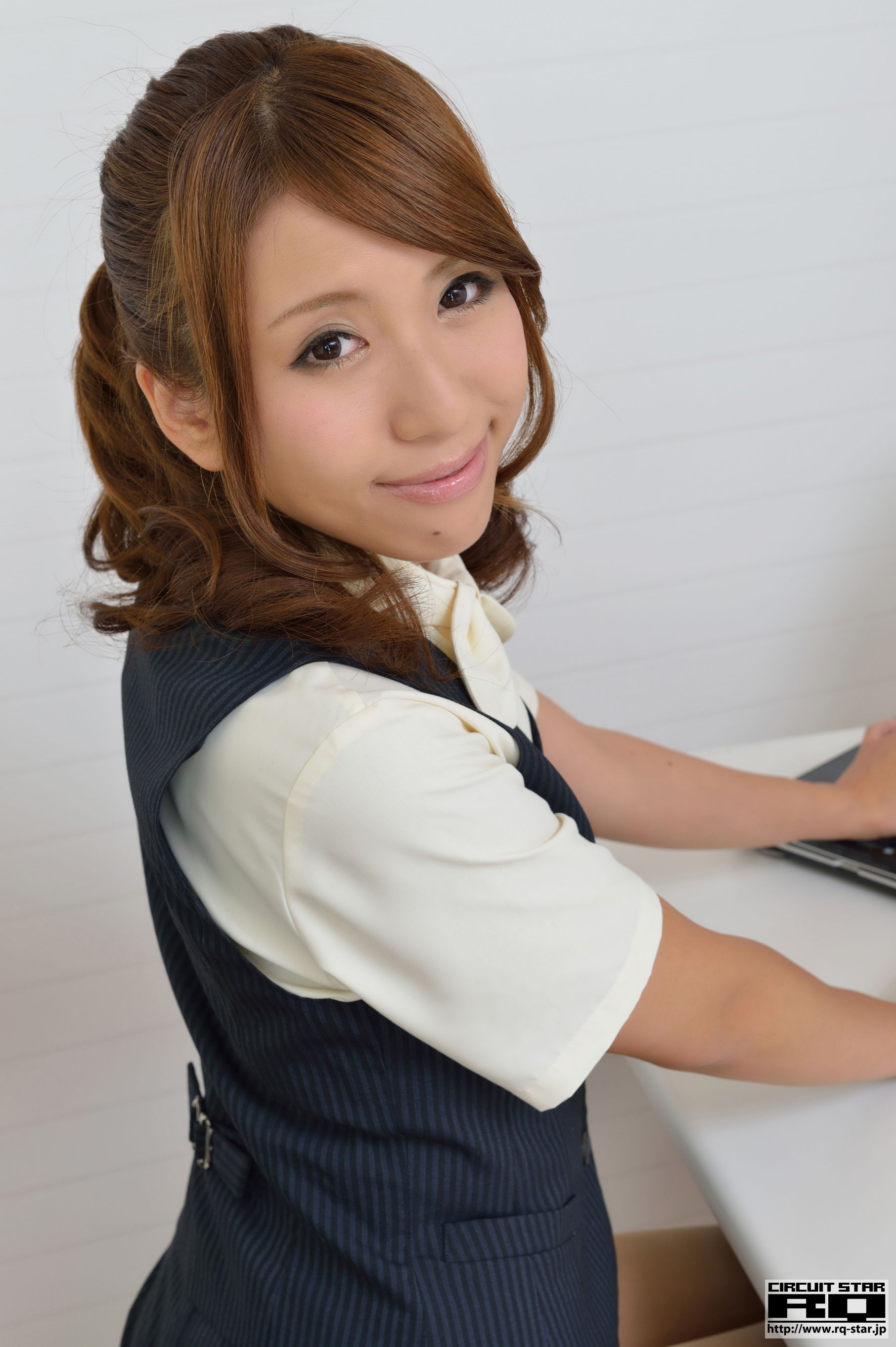 [RQ-STAR] NO.01050 Miki Makibashi 牧橋美輝 Office Lady 办公室女郎