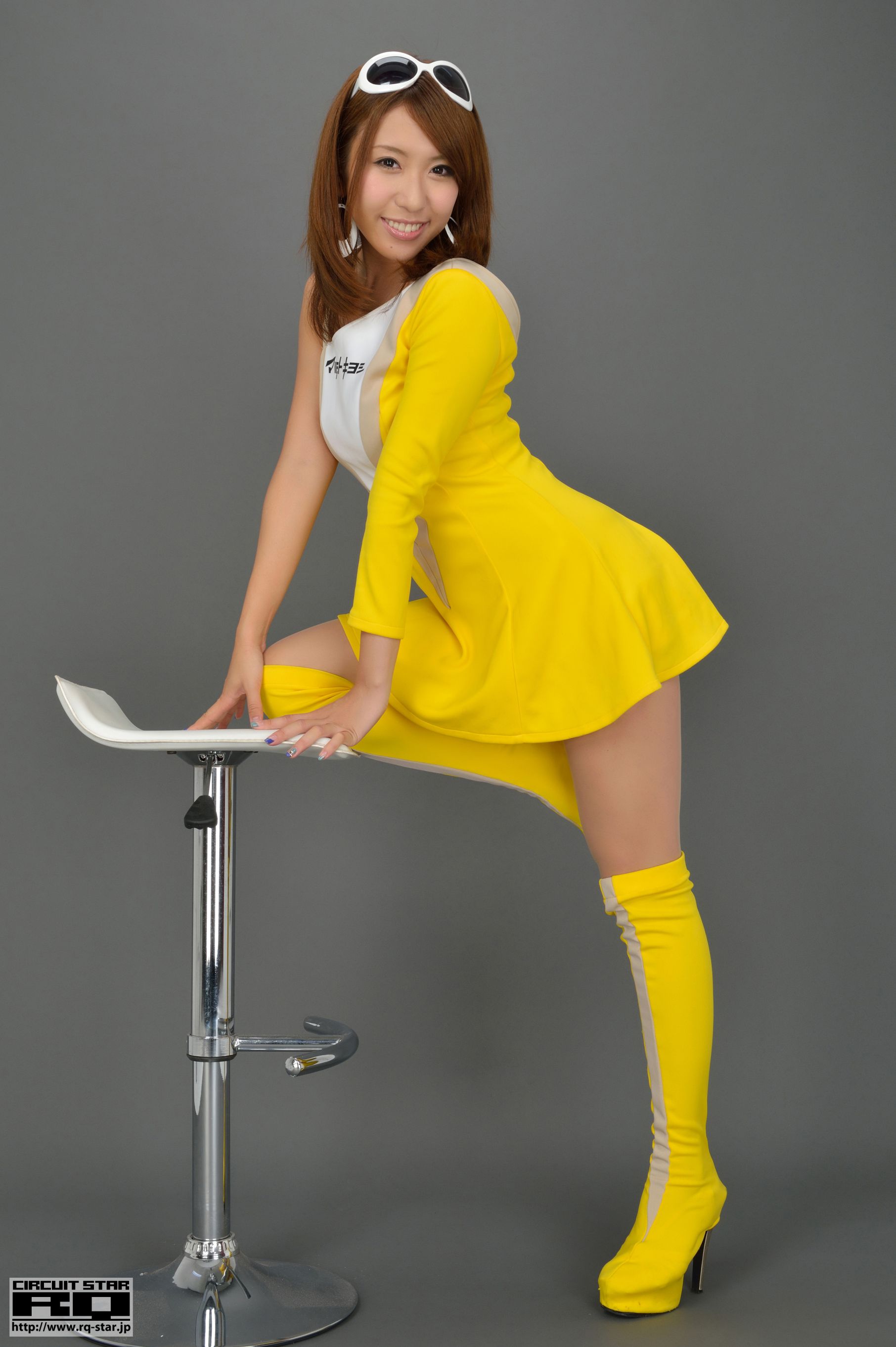 [RQ-STAR] NO.01055 Miki Makibashi 牧橋美輝 Race Queen 赛车女郎