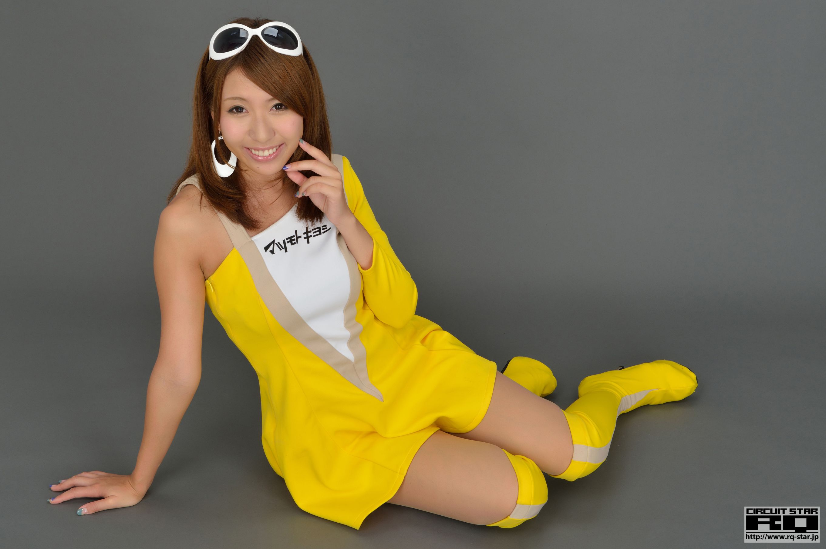 [RQ-STAR] NO.01055 Miki Makibashi 牧橋美輝 Race Queen 赛车女郎