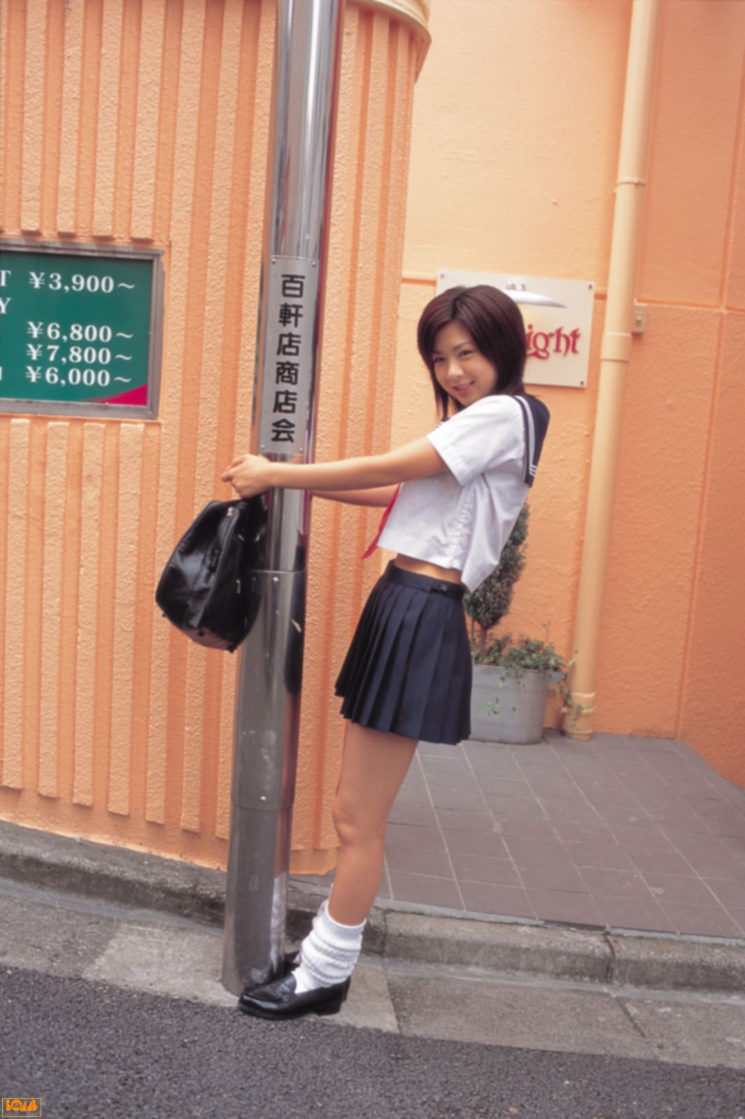 [Bomb.TV] Aki Hoshino ほしのあき/星野亜希