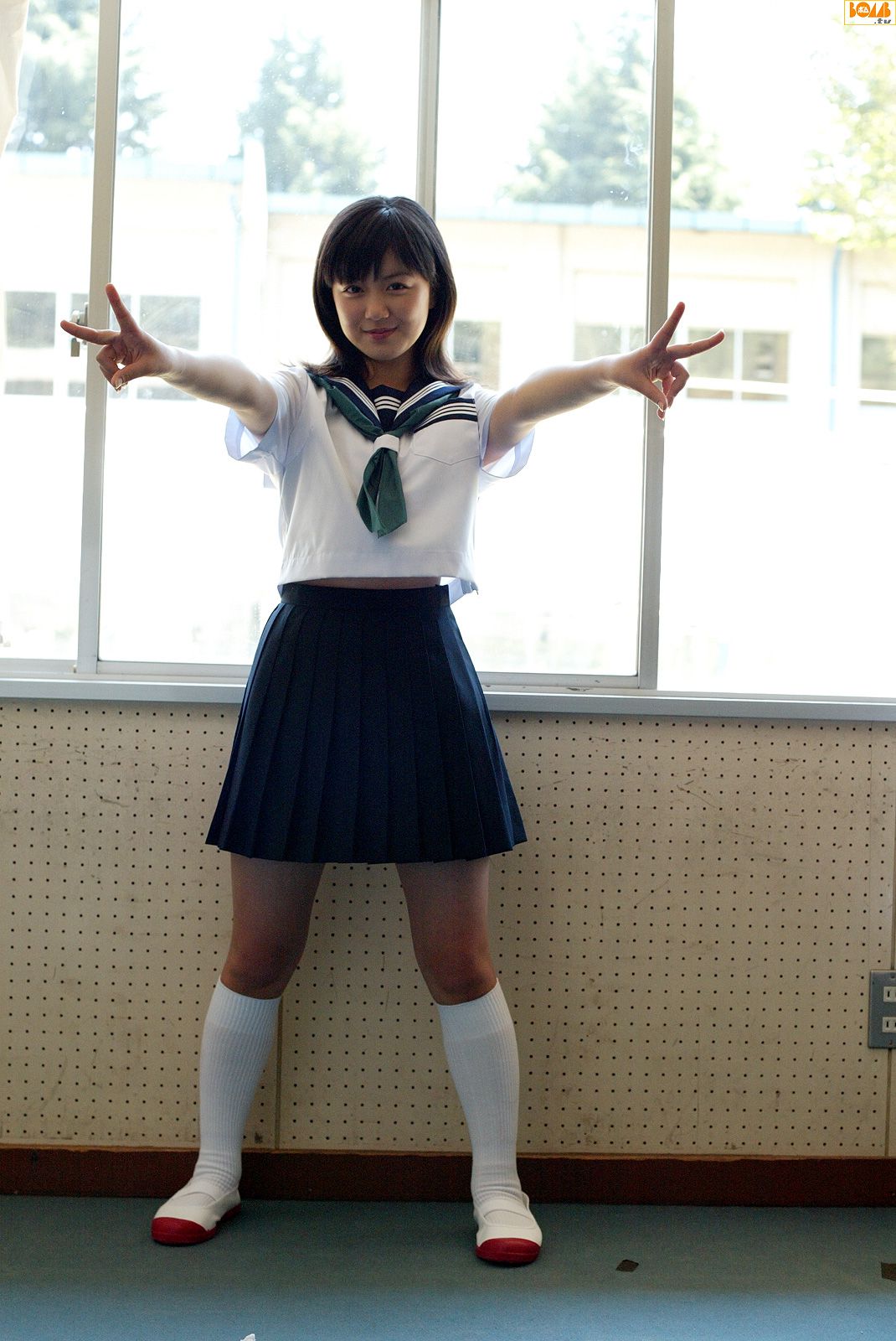 [Bomb.TV] Suika 校服少女 合辑2