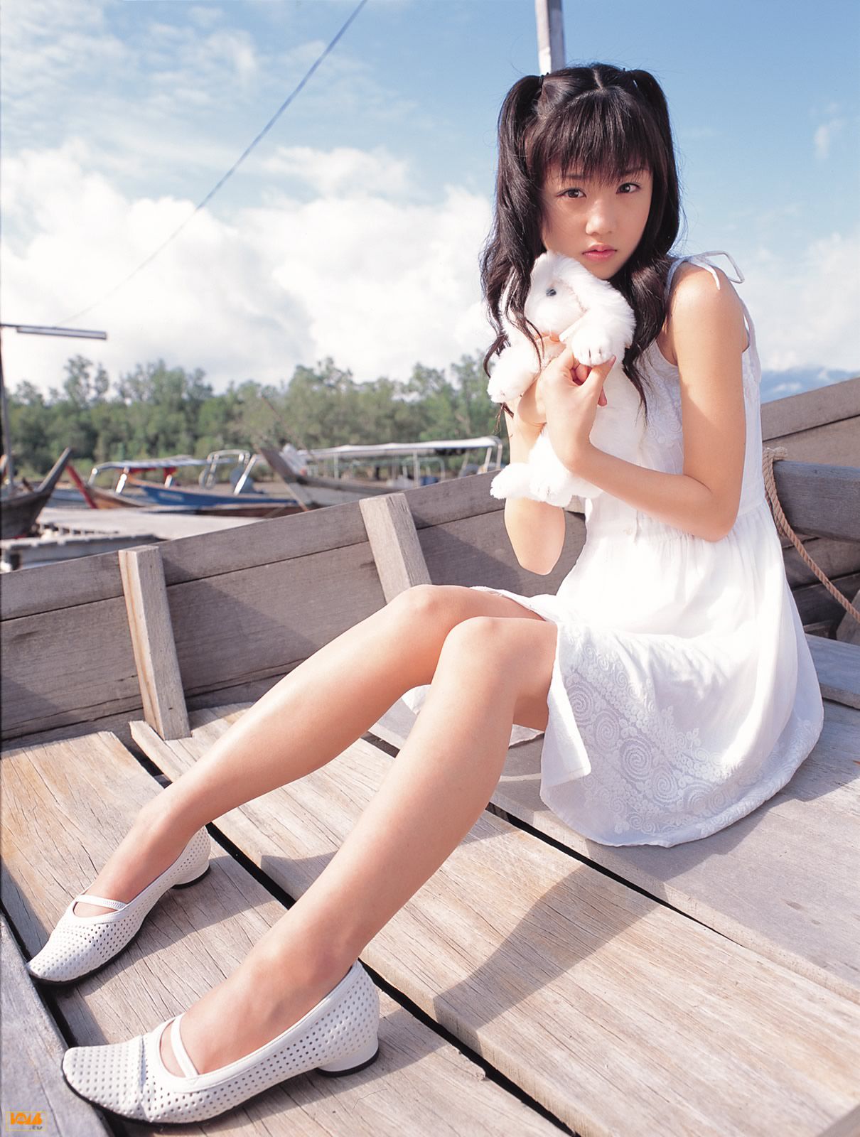 [Bomb.TV] Yuko Ogura 小倉優子 02