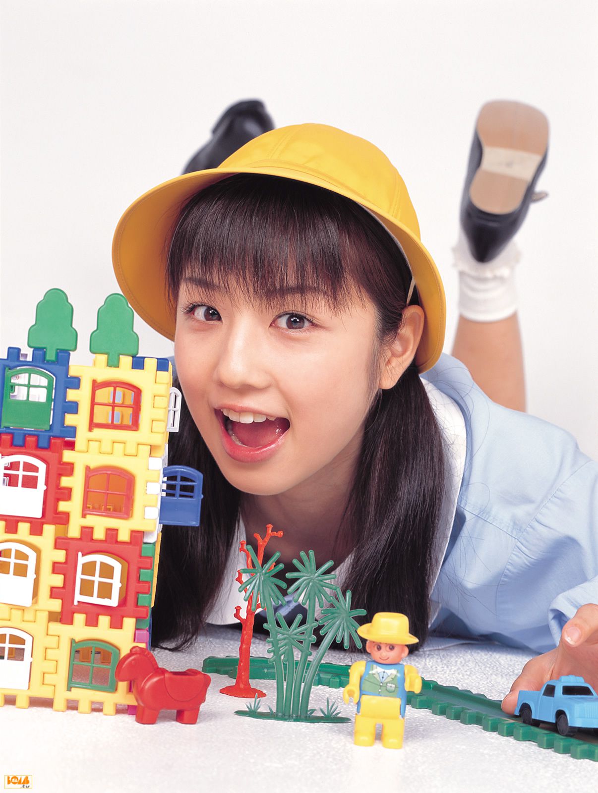 [Bomb.TV] Yuko Ogura 小倉優子 02