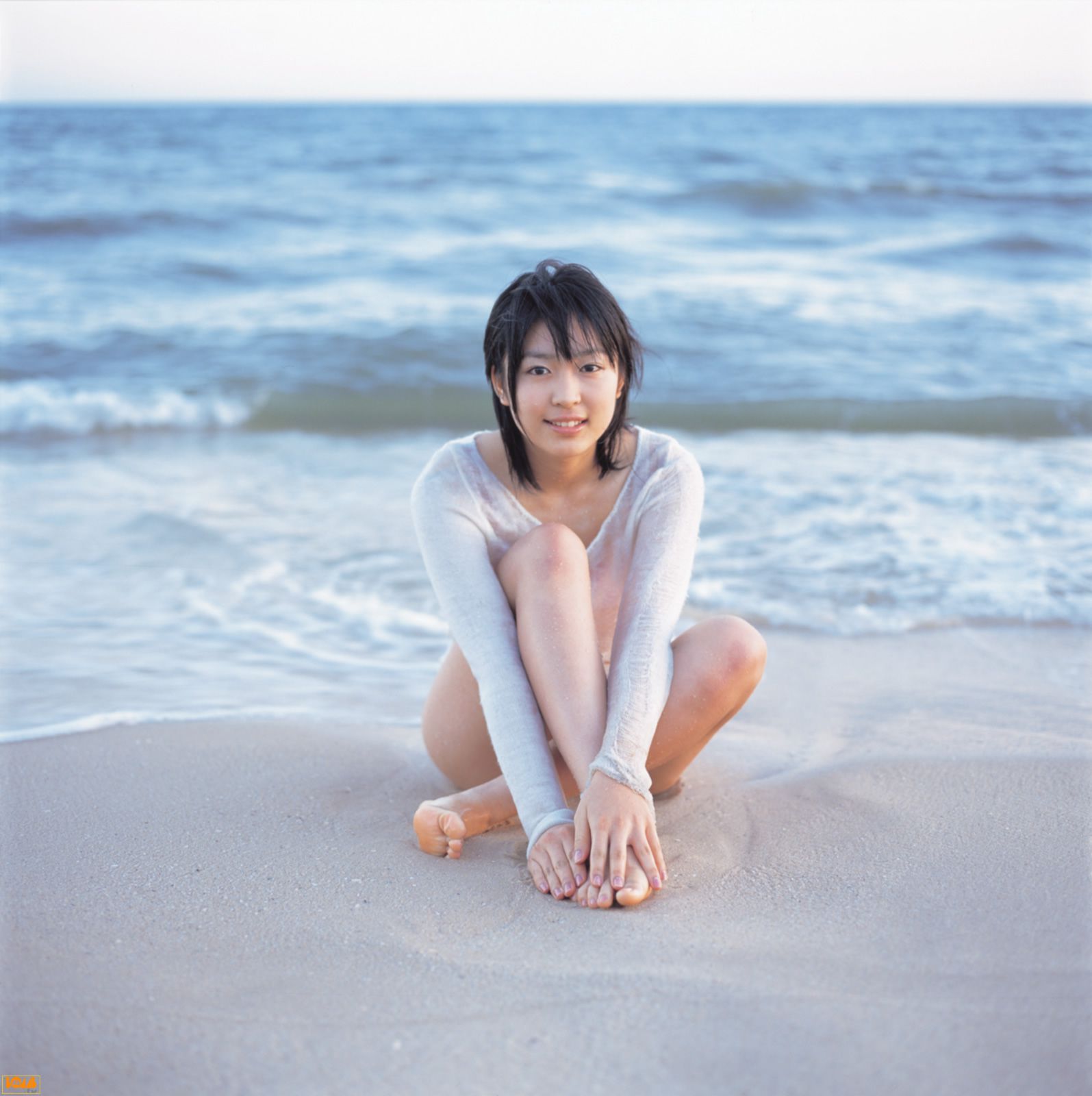 黒川芽以《Nina – Special Wallpaper》  [Bomb.TV] 2004年12月刊