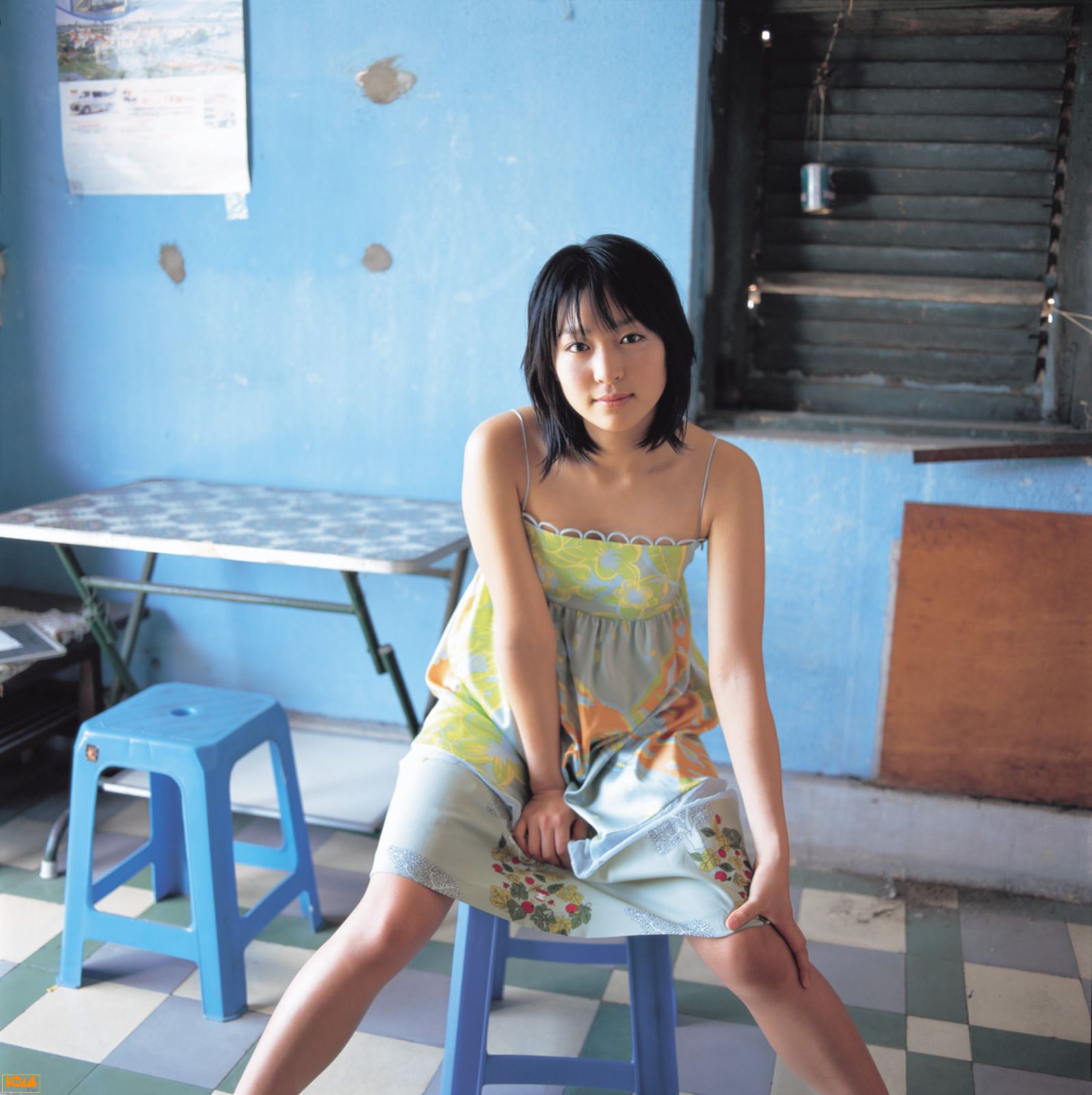 黒川芽以《Nina – Special Wallpaper》  [Bomb.TV] 2004年12月刊