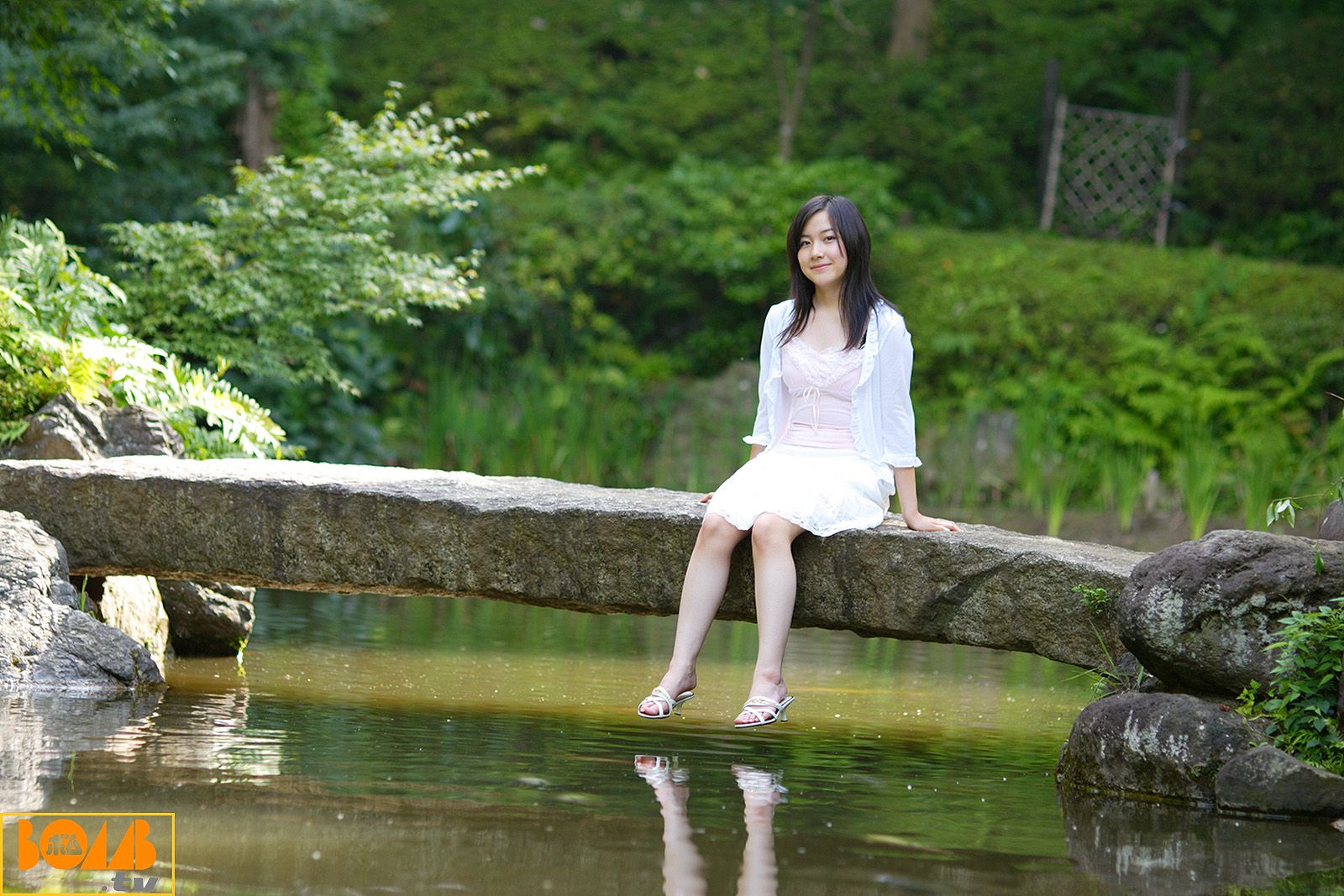 [Bomb.TV] 2005年09月刊 Yuria Nakazawa 中沢悠里亜