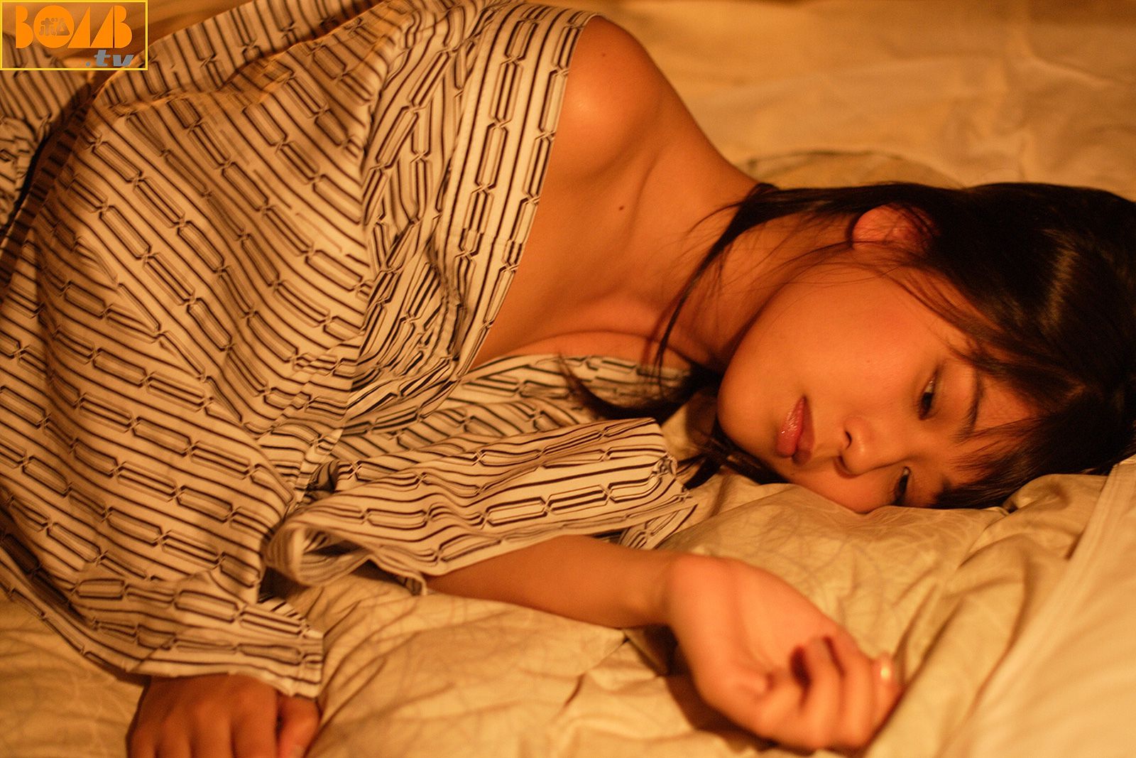 [Bomb.TV] 2005年10月刊 天野恵 Megum Amano Channel B