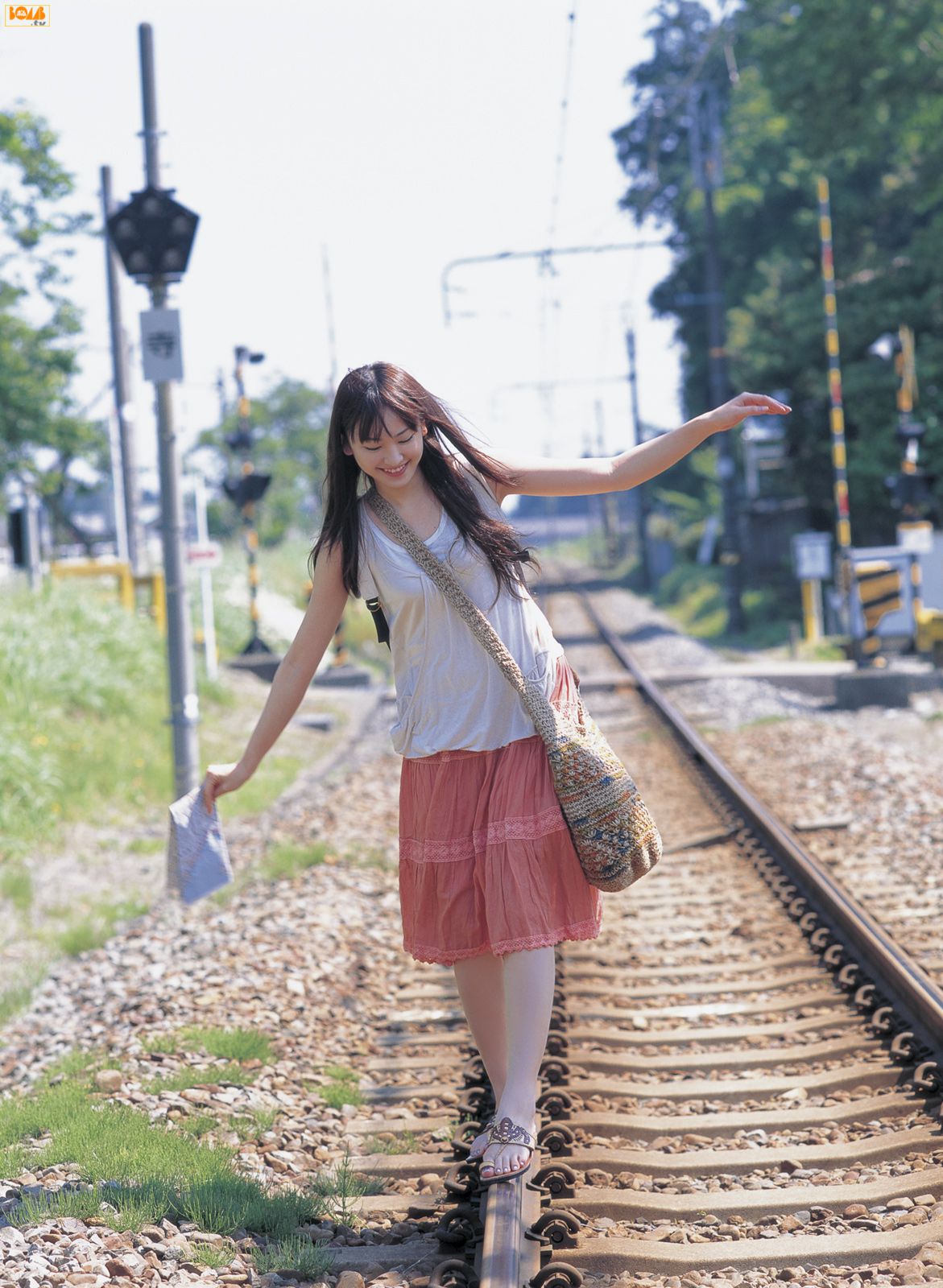 [Bomb.TV] 2006年07月刊 Yui Aragaki 新垣結衣/新垣结衣