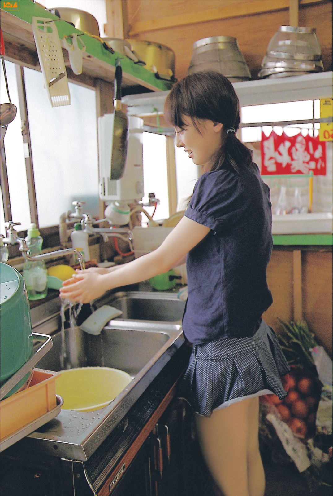 [Bomb.TV] 2006年10月刊 Rina Akiyama 秋山莉奈