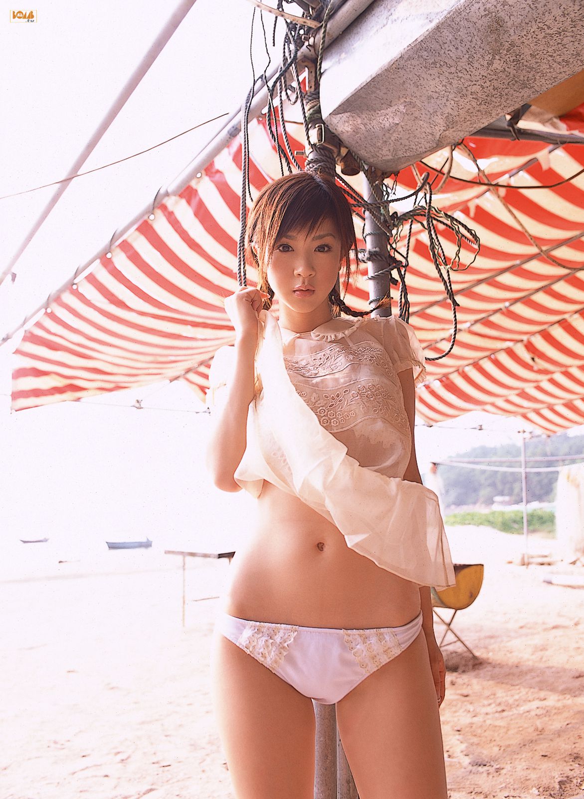 [Bomb.TV] 2006年12月刊 Aki Hoshino ほしのあき/星野亚纪