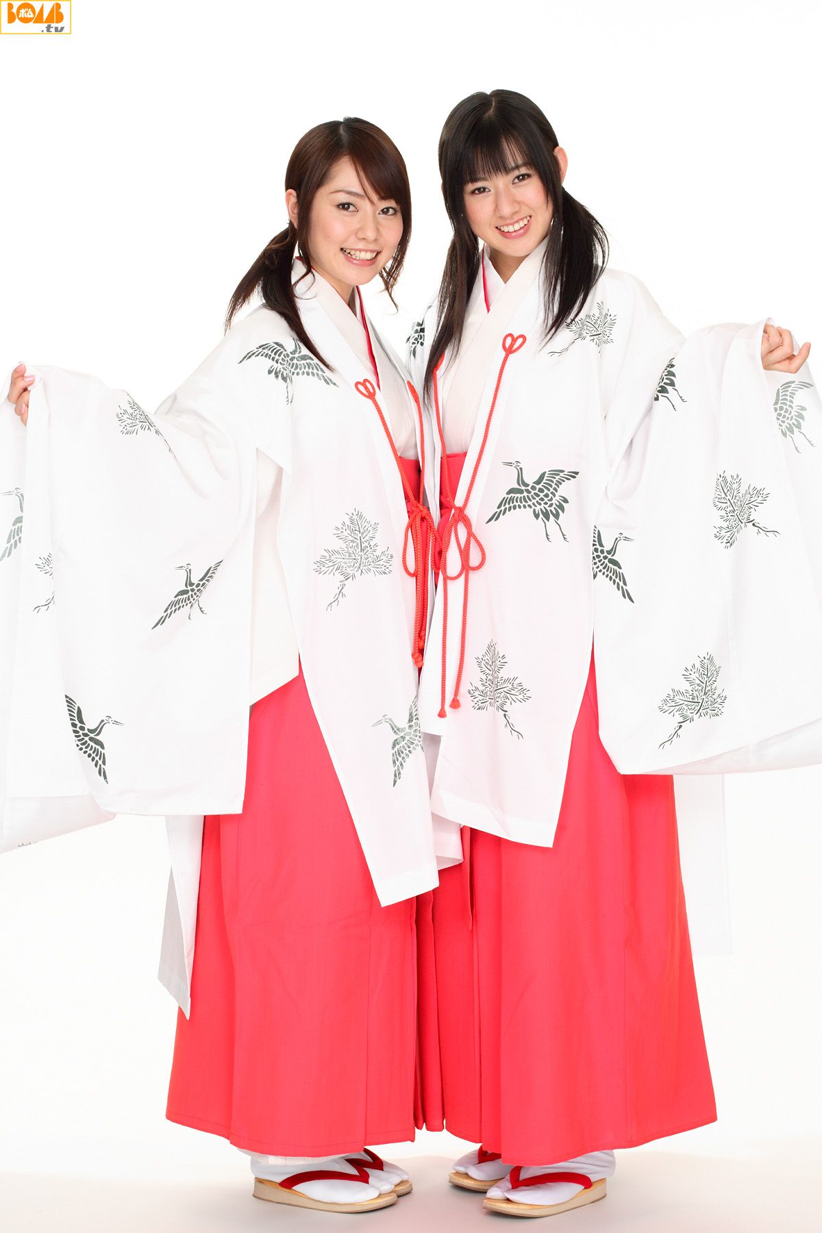 [Bomb.TV] 2007年01月刊 谷桃子& 稲生美紀