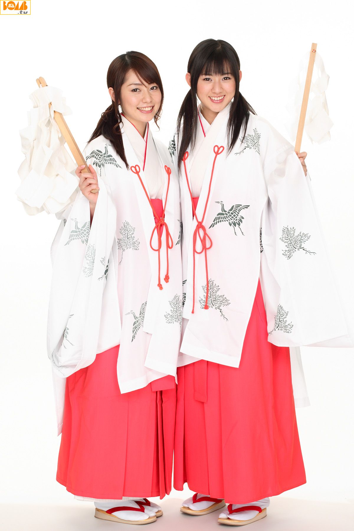 [Bomb.TV] 2007年01月刊 谷桃子& 稲生美紀