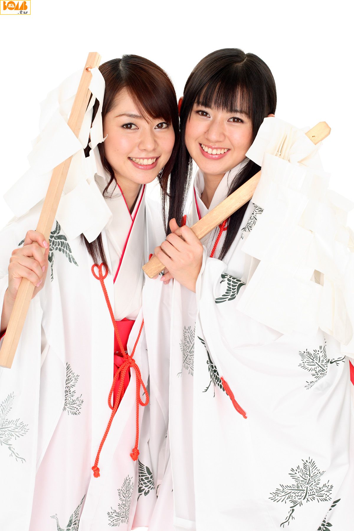 [Bomb.TV] 2007年01月刊 谷桃子& 稲生美紀