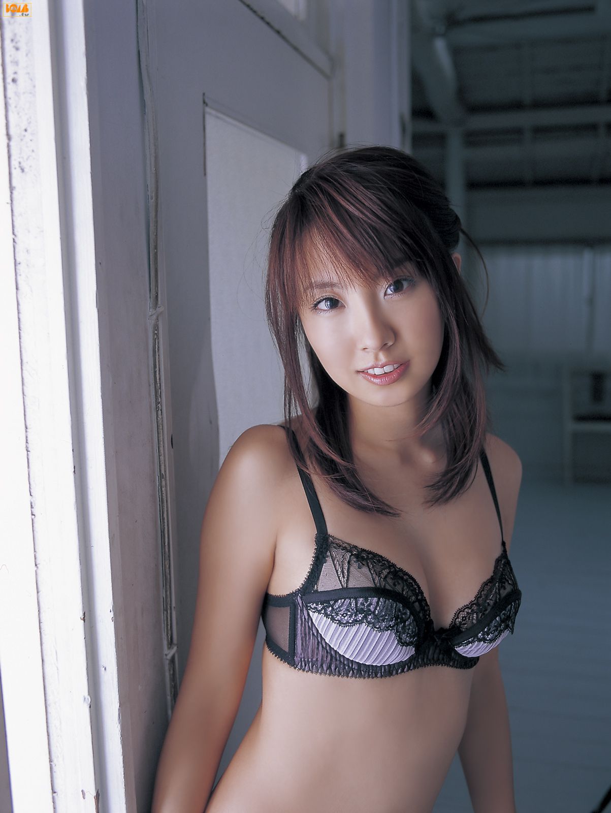 [Bomb.TV] 2007年02月刊 Azusa Yamamoto 山本梓