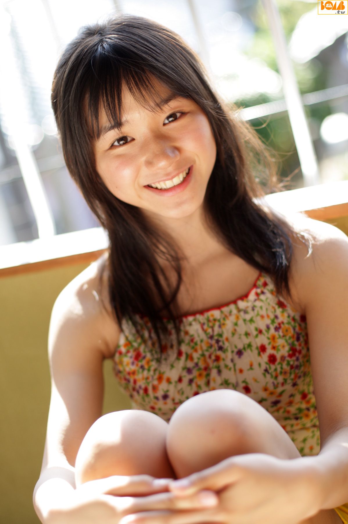 [Bomb.TV] 2007年07月刊 Moe Karasawa 唐沢もえ