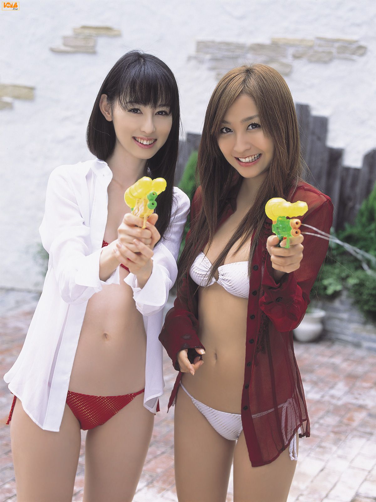 [Bomb.TV] 2007年10月刊 秋山莉奈 & 木口亜矢
