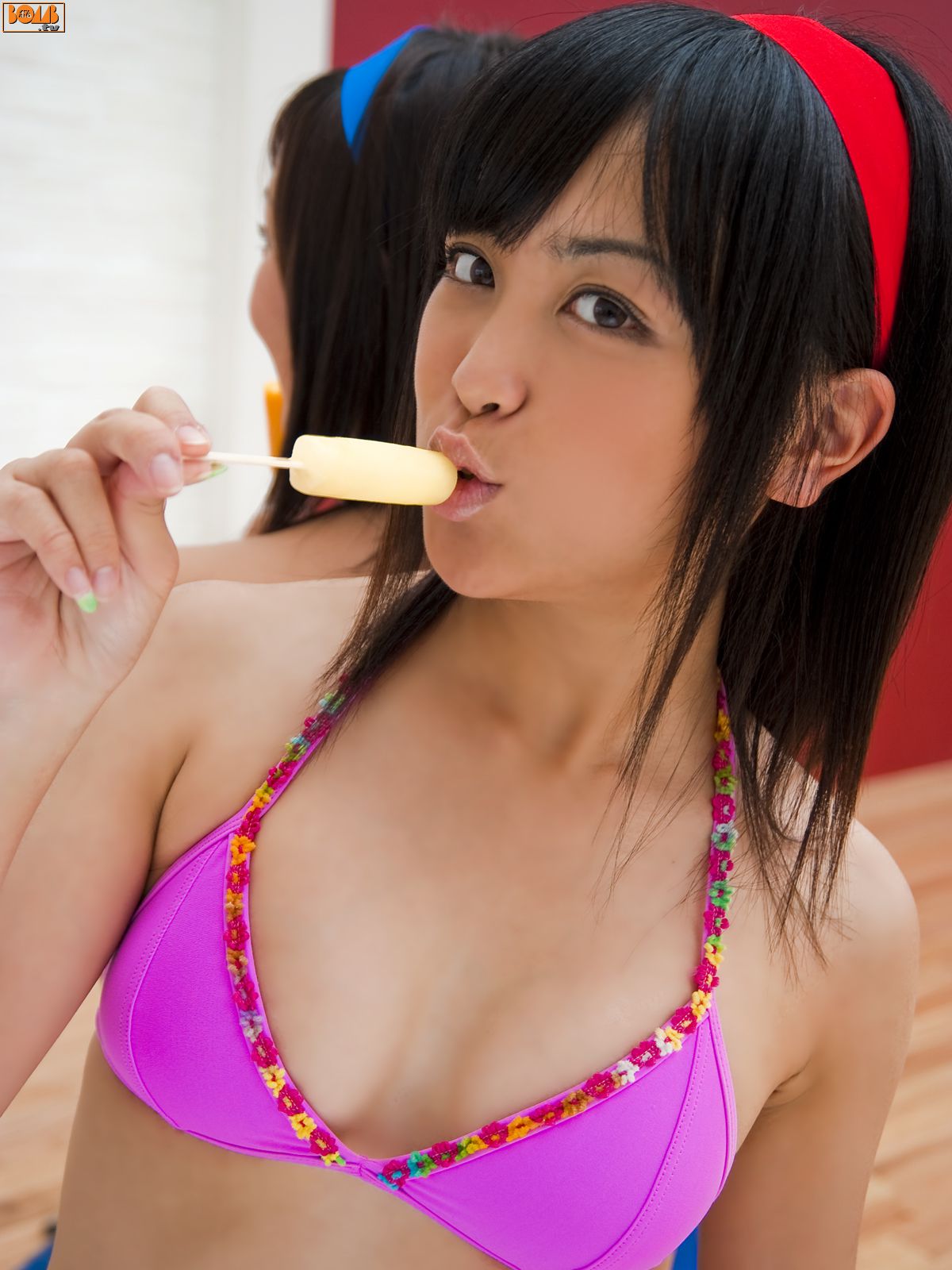 谷桃子/重盛さと美/伊藤惠美/中川杏奈/戸田れい《Random Ladies》 [Bomb.TV] 2009年10月刊