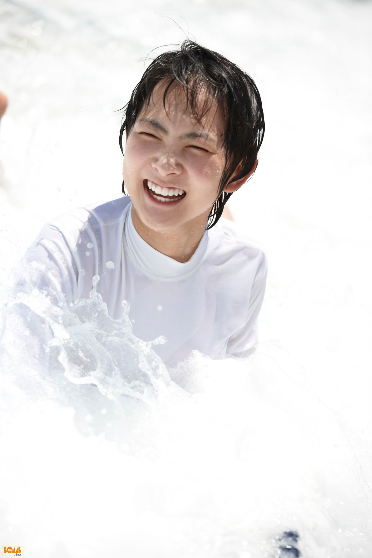 [Bomb.TV] 2010年11月刊 Mizuki Tanimura 谷村美月