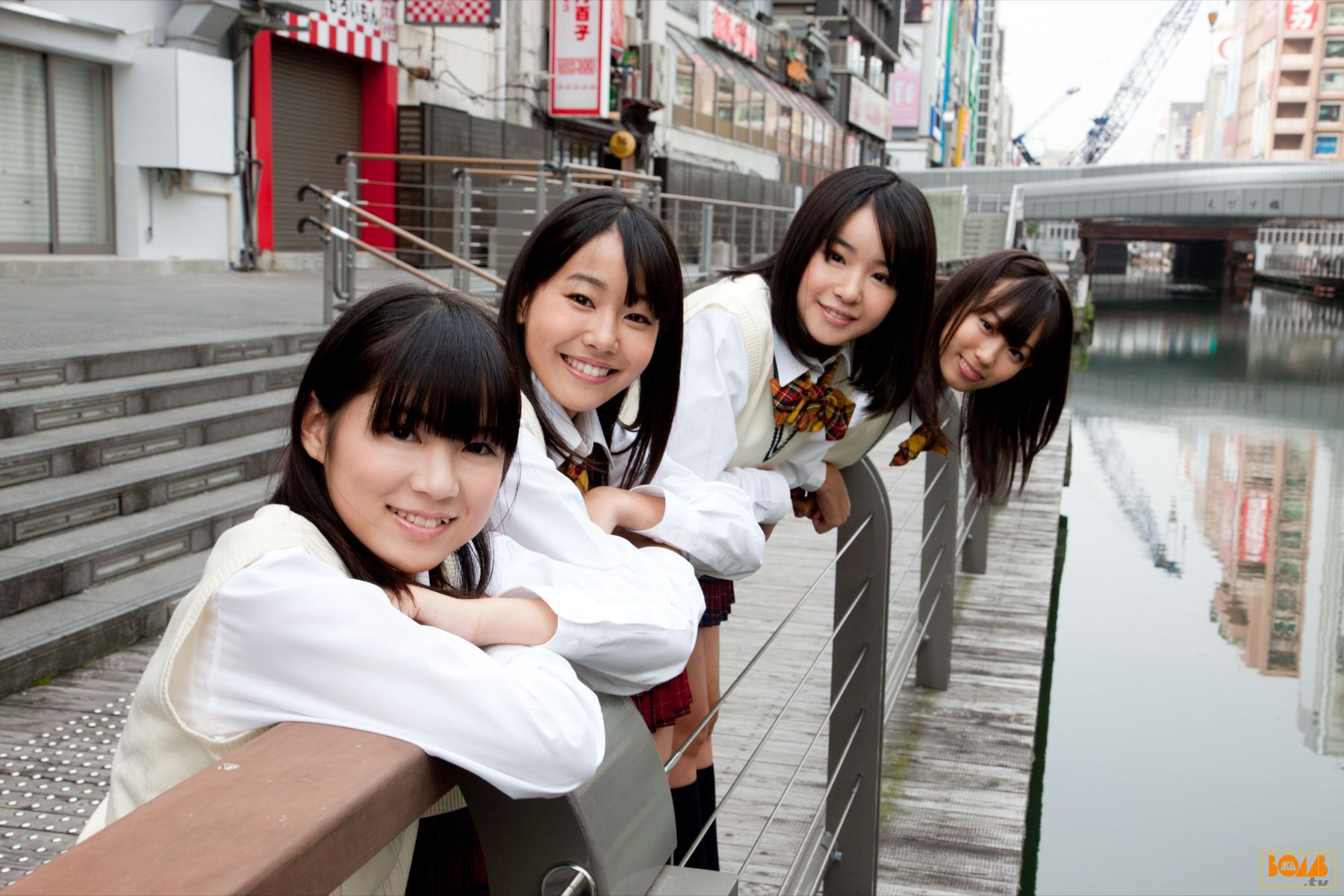[Bomb.TV] 2011年01月刊 Nmb48 成员