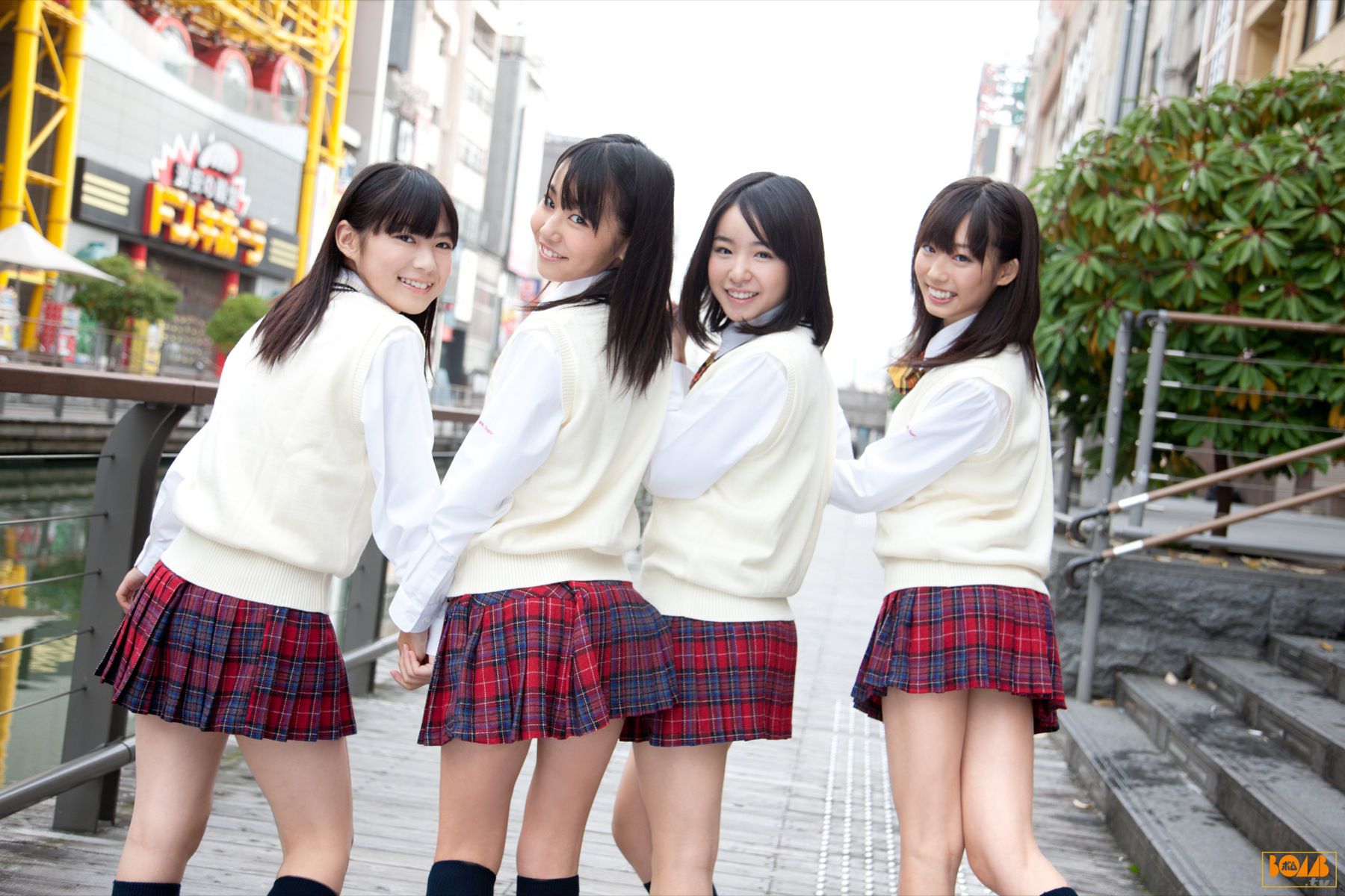 [Bomb.TV] 2011年01月刊 Nmb48 成员