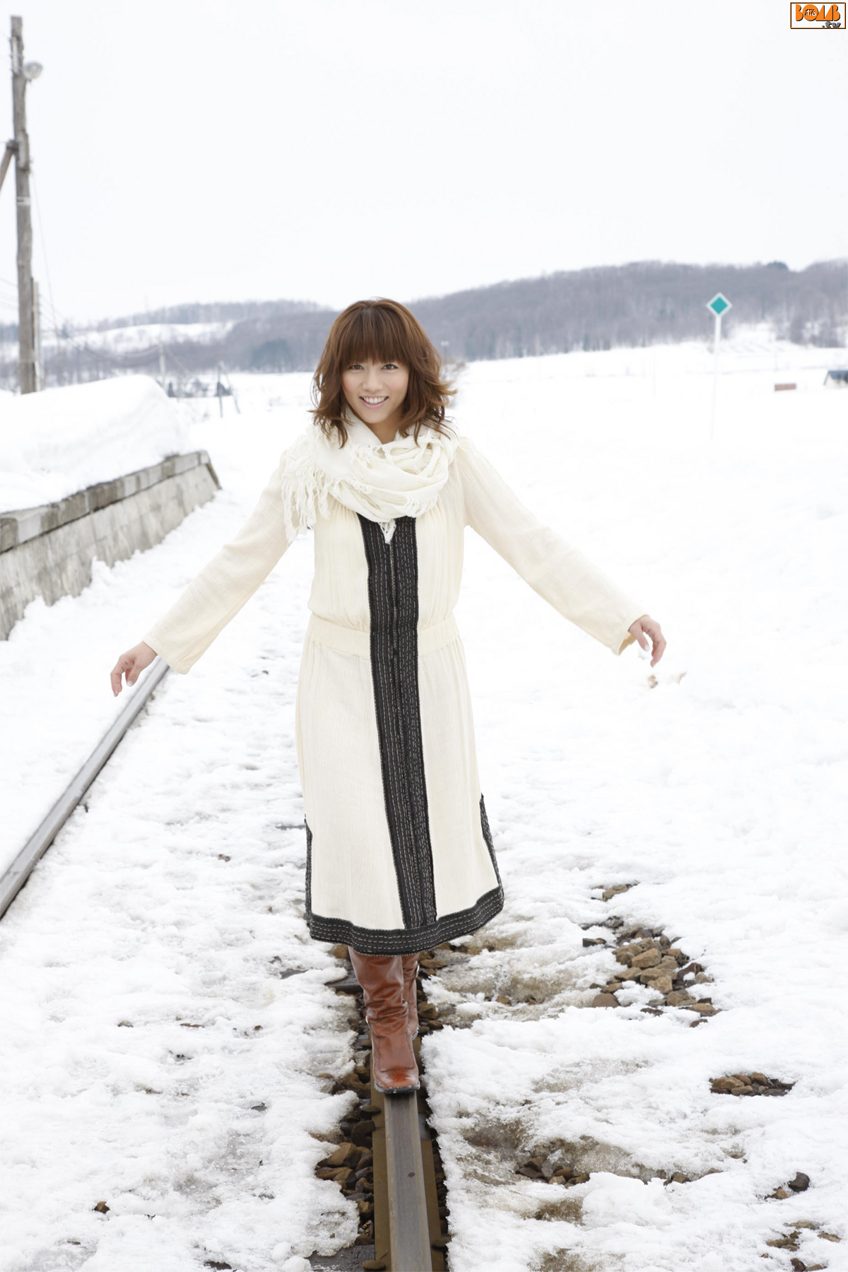 甲斐まり恵《意外なほどに大胆に》  [Bomb.TV] 2011年02月号