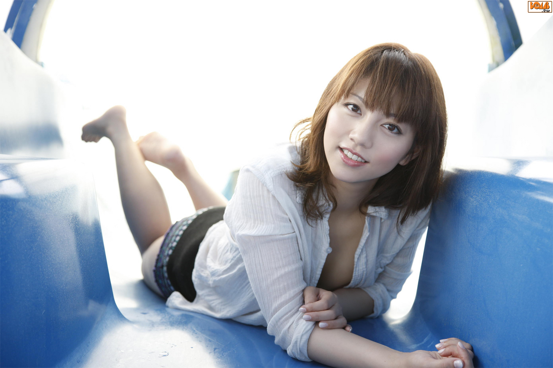 甲斐まり恵《意外なほどに大胆に》  [Bomb.TV] 2011年02月号