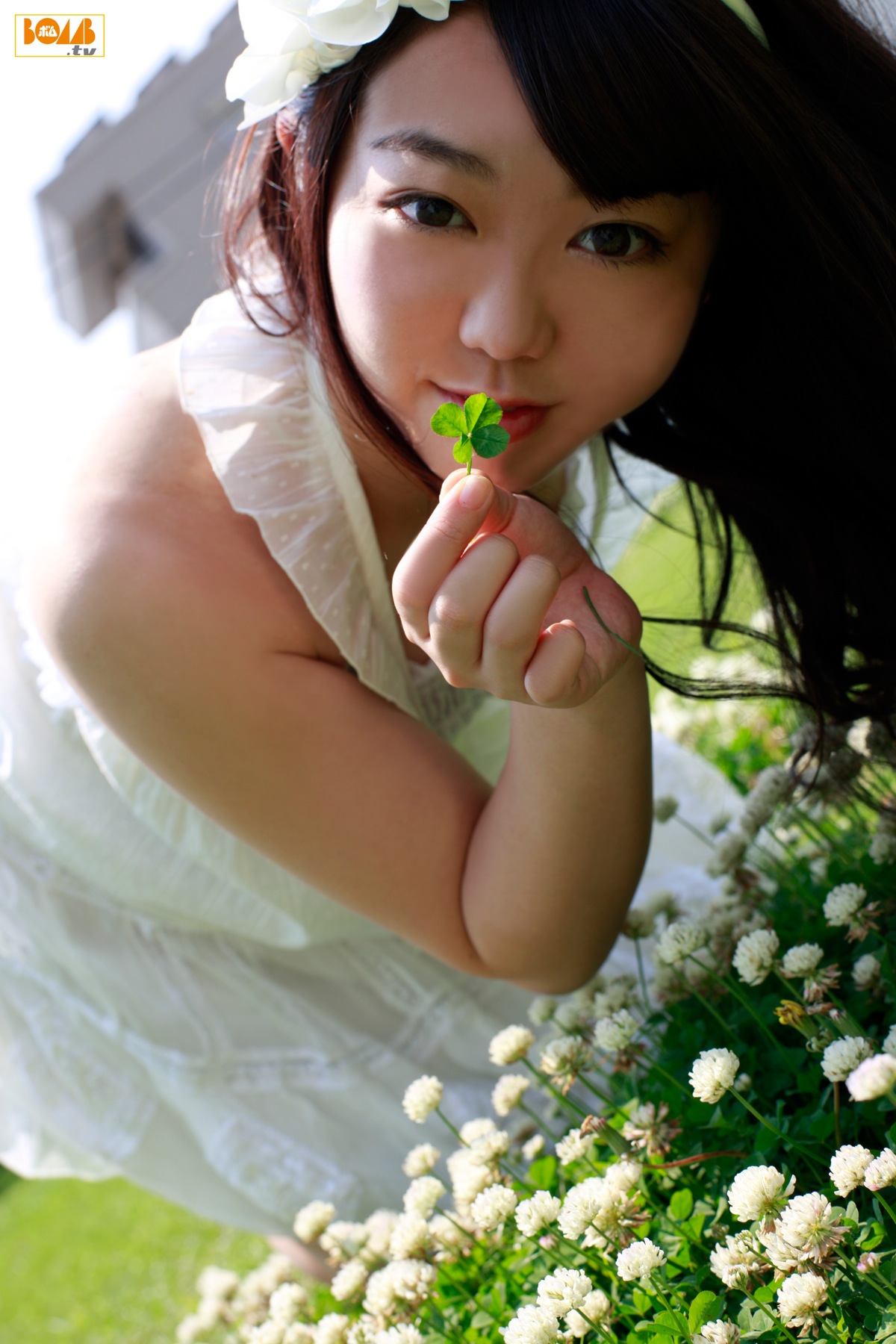 No3b(小嶋阳菜/高桥南/峯岸南) 《ノースリーブス》  [Bomb.TV] 2011年07月号