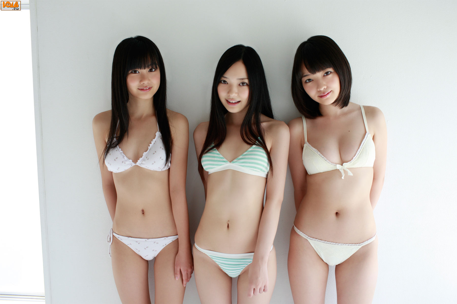 [Bomb.TV] 2011年10月号 広瀬玲奈、伊藤優衣、安藤遥