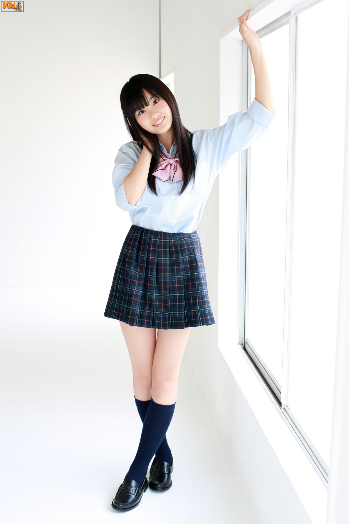 [Bomb.TV] 2011年10月号 広瀬玲奈、伊藤優衣、安藤遥